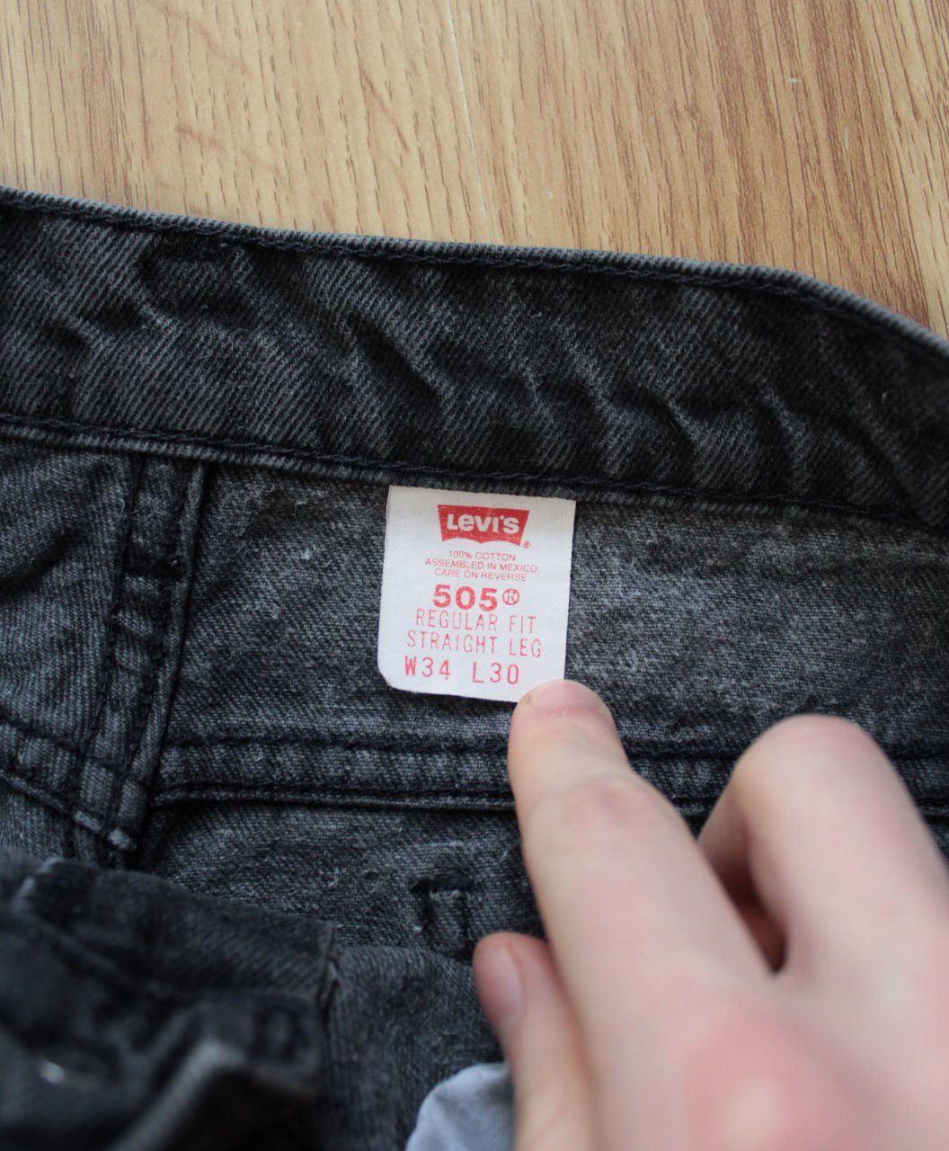 Levi's × Levi's Vintage Clothing × Vintage 🔥 90s LEVIS 505 Black 34x30 Denim Pants Jeans Regular Fit Size US 34 / EU 50 - 8 Thumbnail