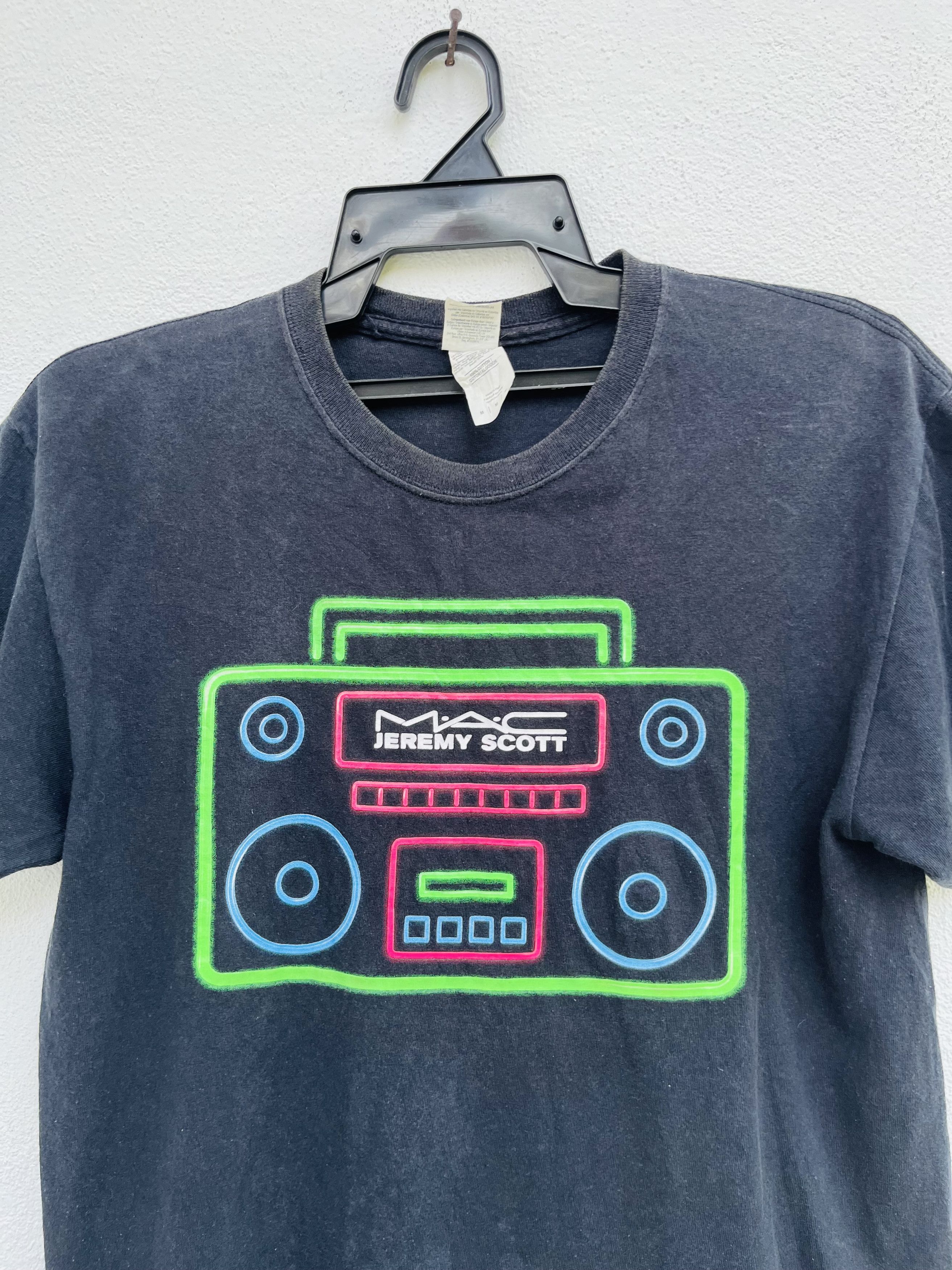 Band Tees × Japanese Brand Vintage Jeremy Scott Cassette Music Radio Shirt Size US M / EU 48-50 / 2 - 3 Thumbnail