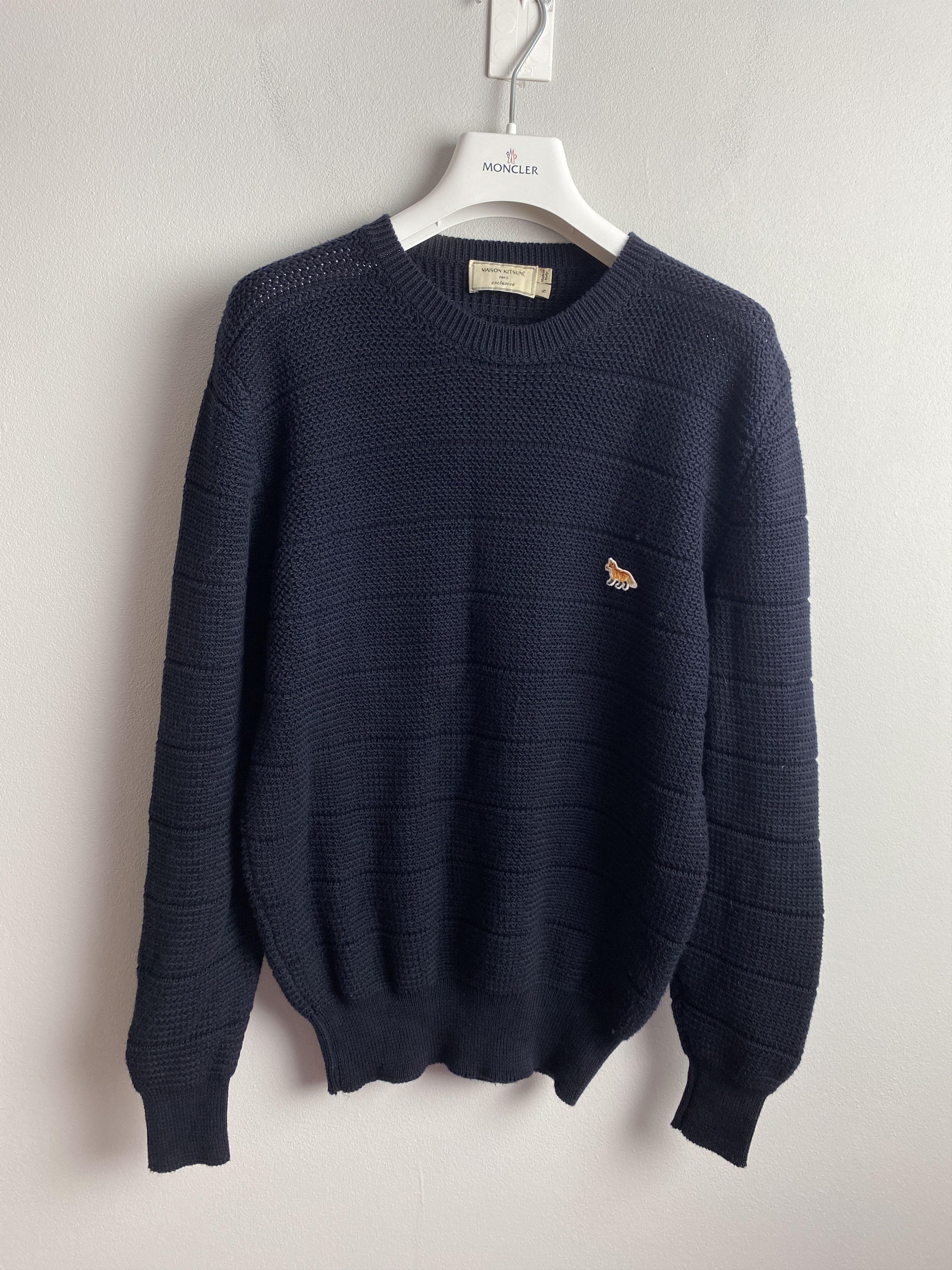 Maison Kitsune Maison Kitsune small fox logo sweater knitwear Size US S / EU 44-46 / 1 - 1 Thumbnail