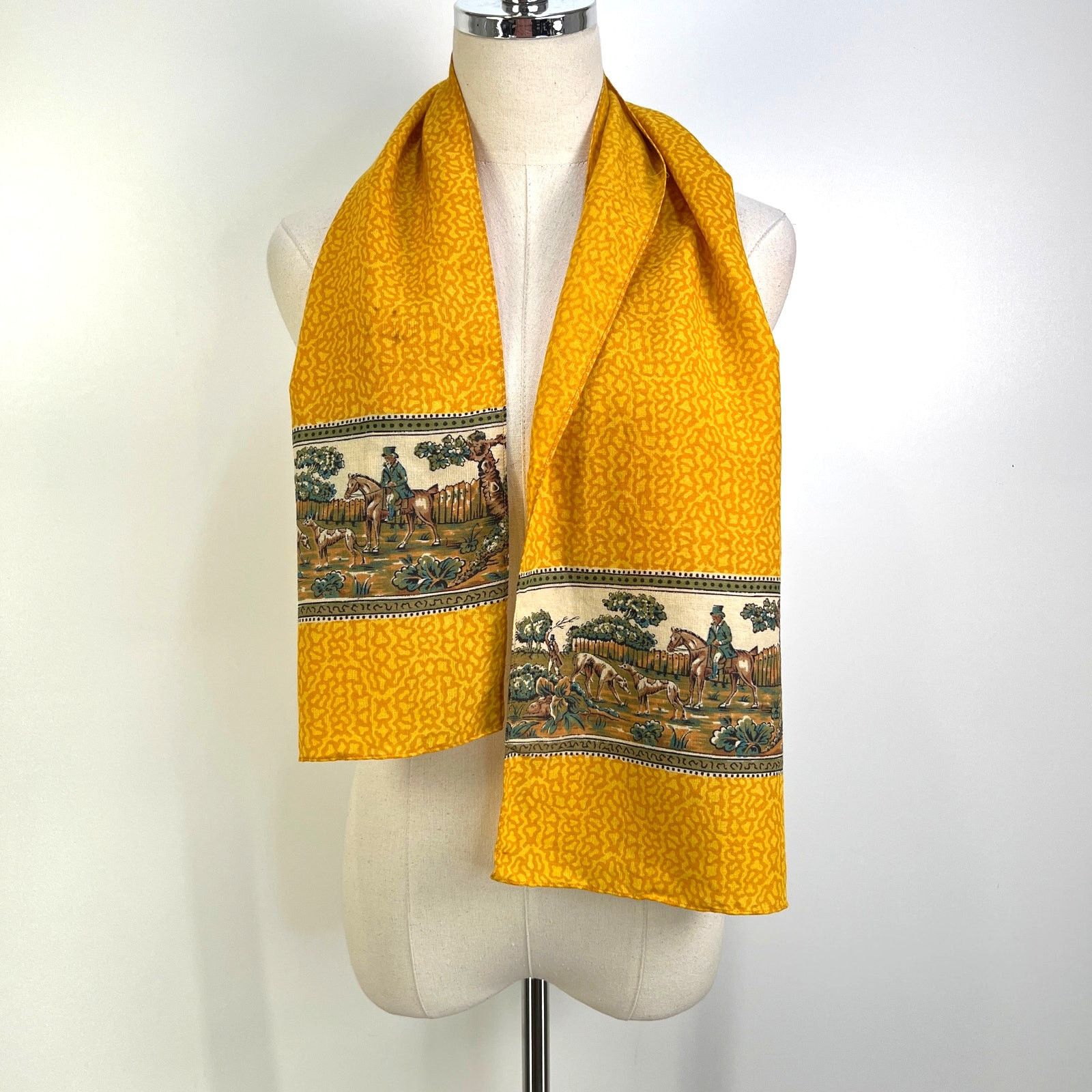 Liberty Vintage Liberty of London Yellow Scarf Hunting Motif Size ONE SIZE - 2 Thumbnail