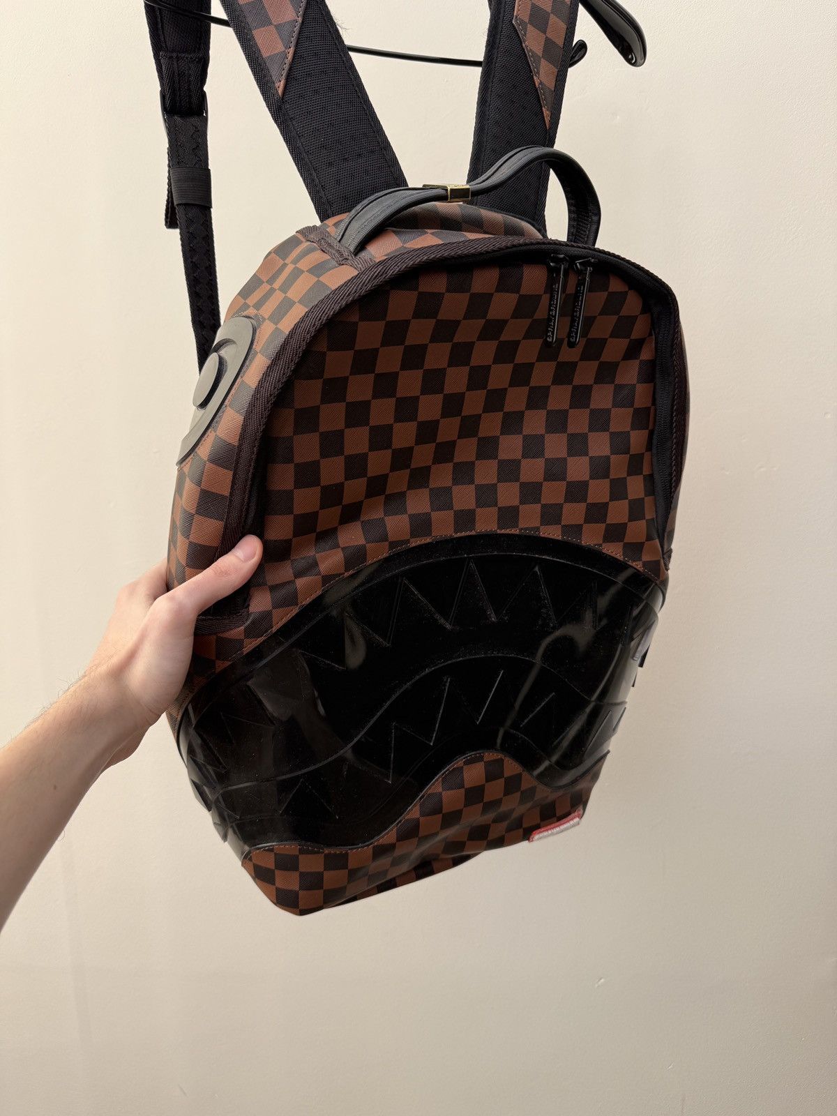 Sprayground SPRAYGROUND SHARKS IN PARIS CLEAR FOR TAKEOFF BACKPACK Size ONE SIZE - 1 Thumbnail