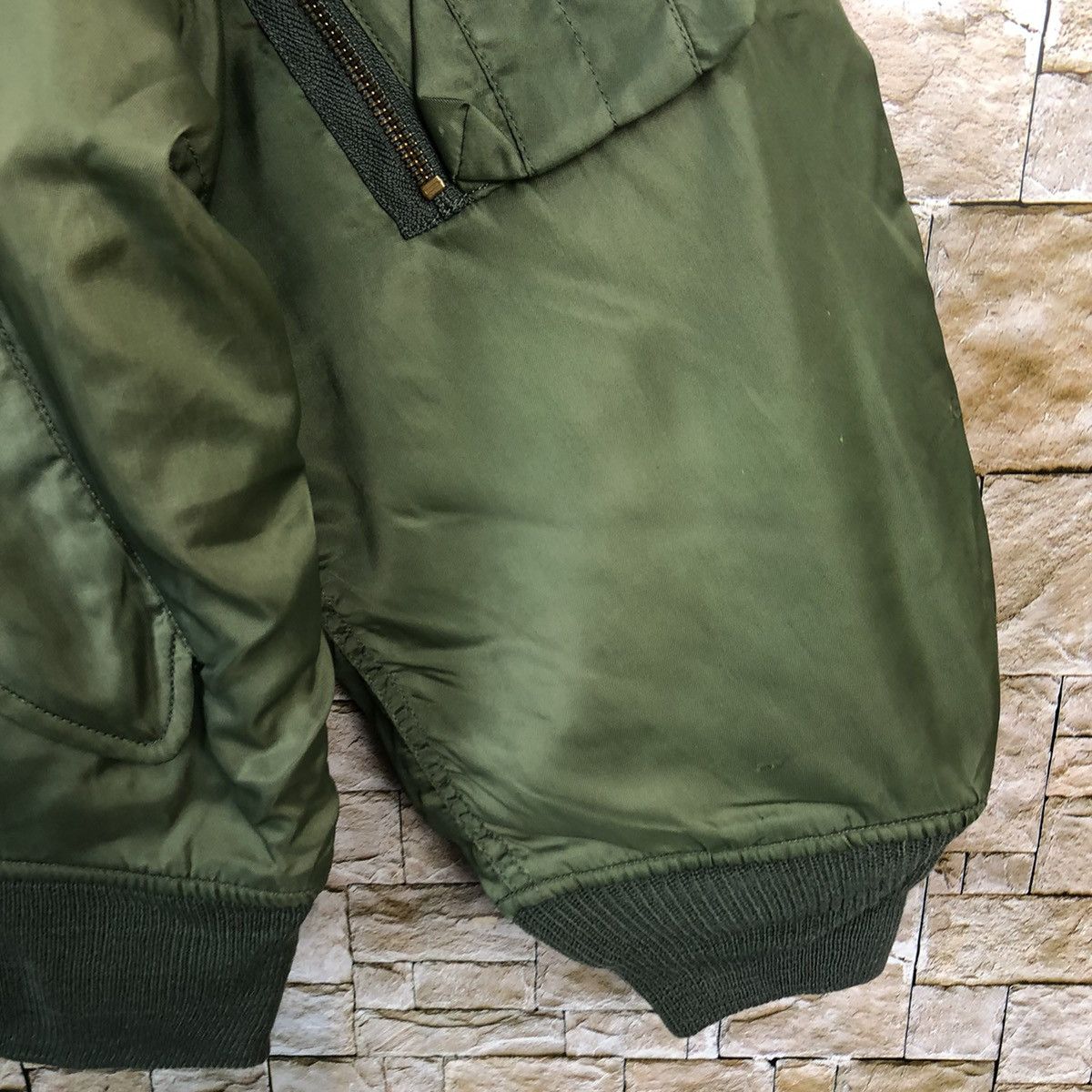 Japanese Brand Vintage faded Green Bombers Jacket #A390 Size US L / EU 52-54 / 3 - 8 Thumbnail