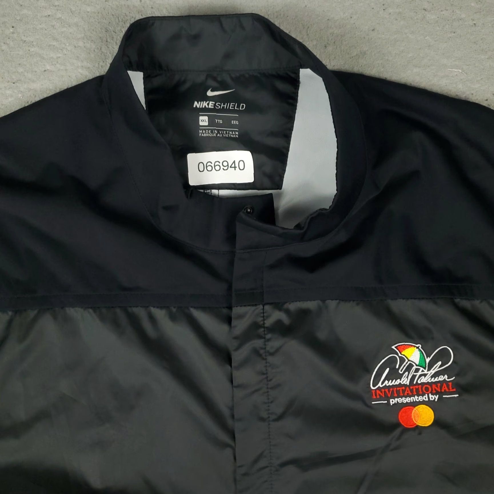 Nike Nike Jacket Mens 2XL Black Windbreaker Full Zip 1/4 Zip Reflective Nike Dri-FIT Windbreaker Jacket Mens 2XL Black Size US XXL / EU 58 / 5 - 2 Thumbnail