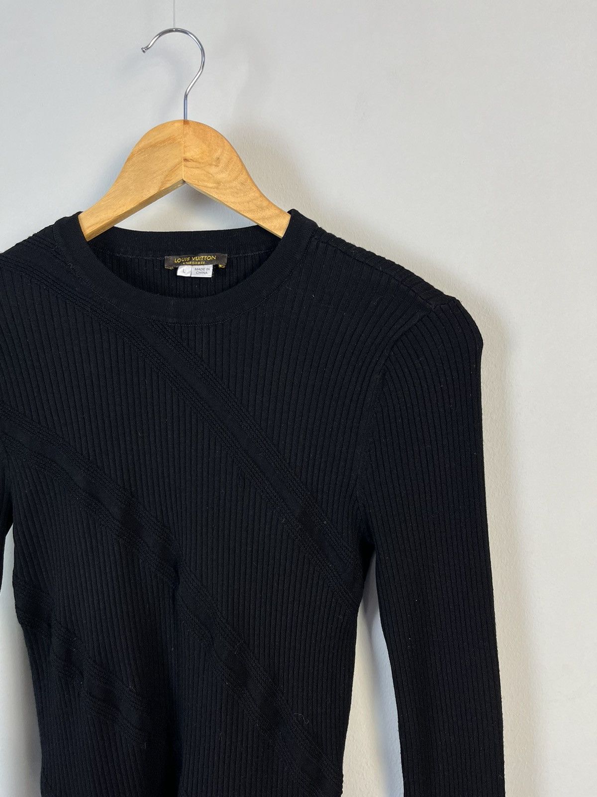 Louis Vuitton Louis Vuitton Uniformes LV Luxury Ribbed Sweater Jumper Size L / US 10 / IT 46 - 3 Thumbnail