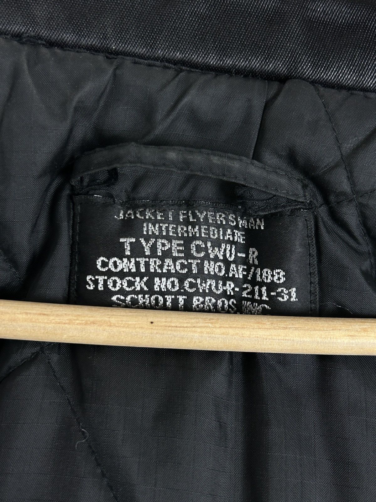 Schott 90s Vintage Schott CWU-R Intermediate Flight Jacket Bomber Size US L / EU 52-54 / 3 - 12 Thumbnail