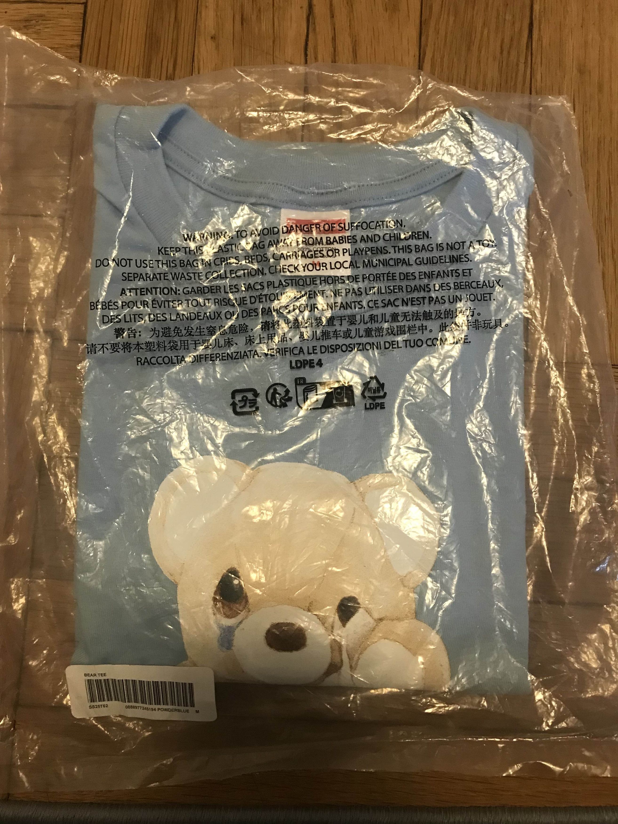 Supreme Bear Tee Lサイズ Powder Blue Supreme Bear Tee (SS25) Powder Blue Men's - SS25 - US