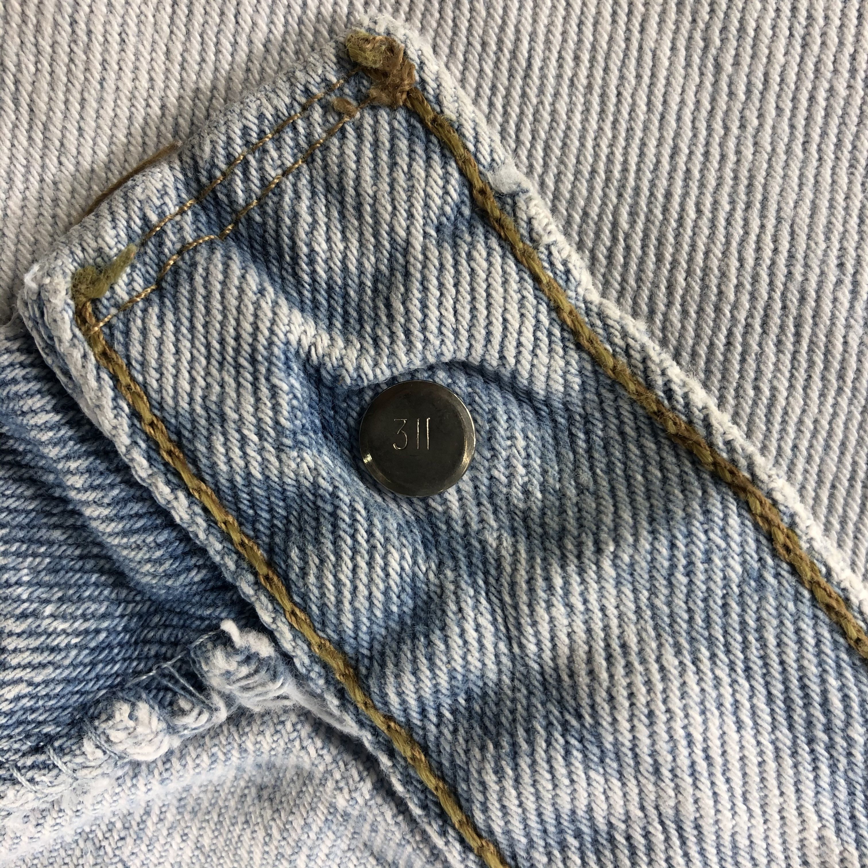Levi's × Vintage 90s Vintage Light Wash Levis Jeans-JM2830 Size US 32 / EU 48 - 11 Thumbnail
