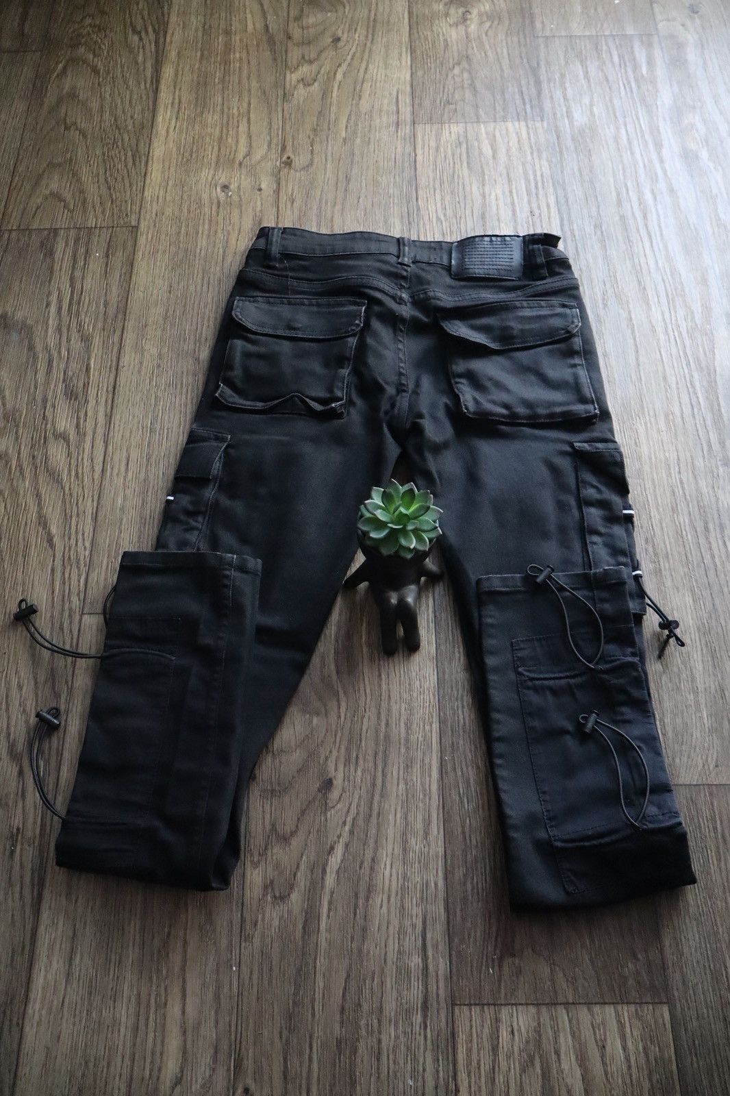 SERENEDE Serenade black cargos Size US 30 / EU 46 - 2 Thumbnail