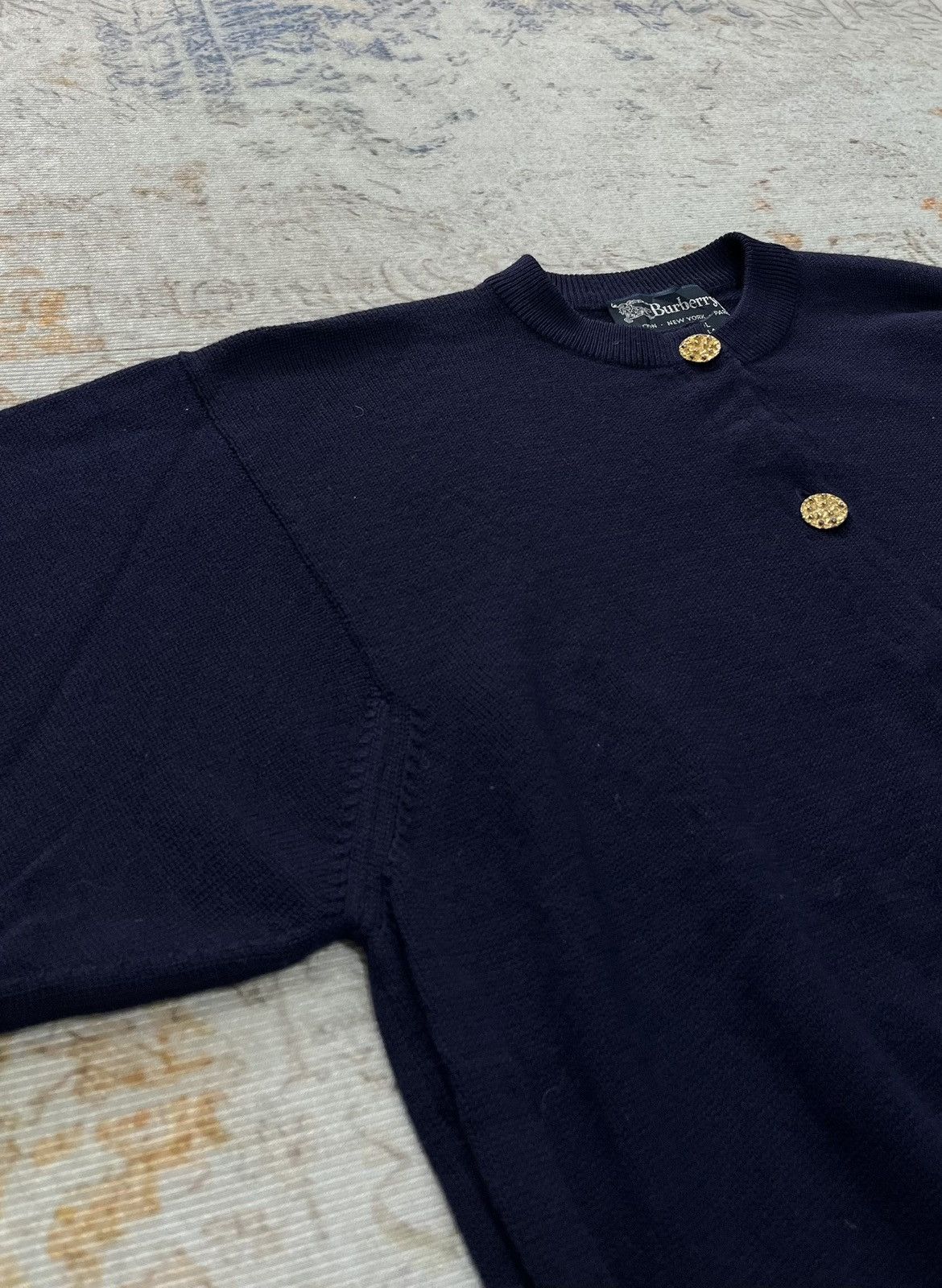 Burberry Burberrys Iron Gold Buttons Merino 2000 100% Pure New Wool Size M / US 6-8 / IT 42-44 - 3 Thumbnail