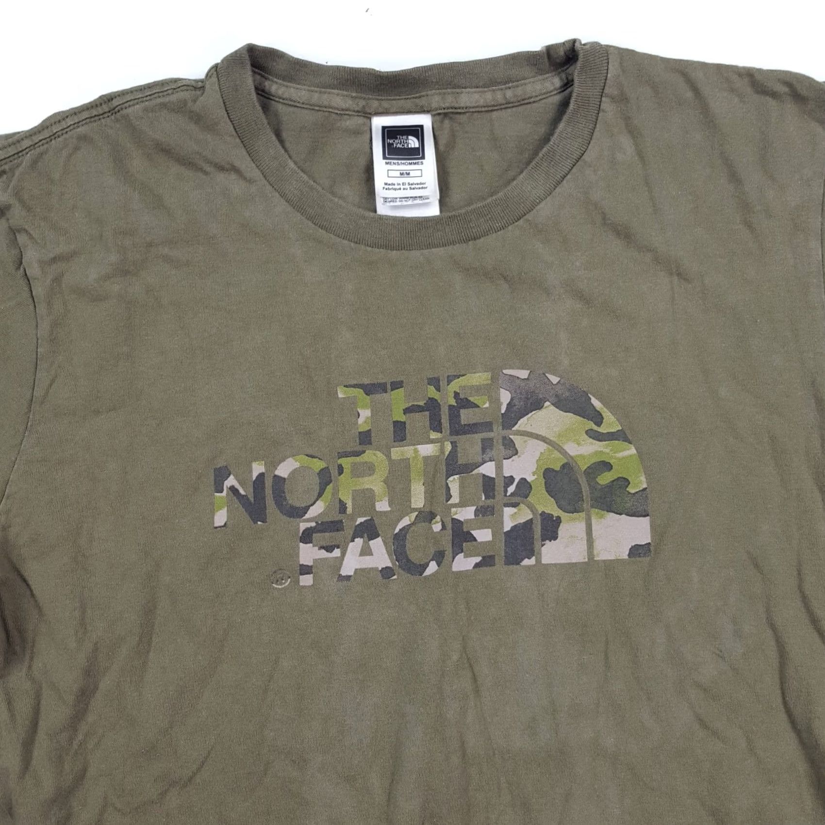 The North Face VINTAGE The North Face Faded Camo T-Shirt Mens M Outdoor 90s Camping Hiking Short Sleeve TNF Graphic Print Green Size US M / EU 48-50 / 2 - 2 Thumbnail