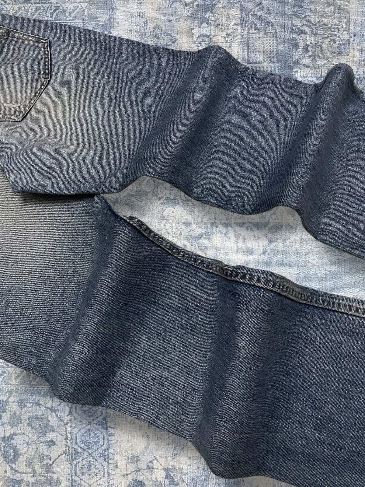 Armani Exchange Vintage Designer Armani Exchange Distressed Blue Denim Size US 30 / EU 46 - 11 Thumbnail