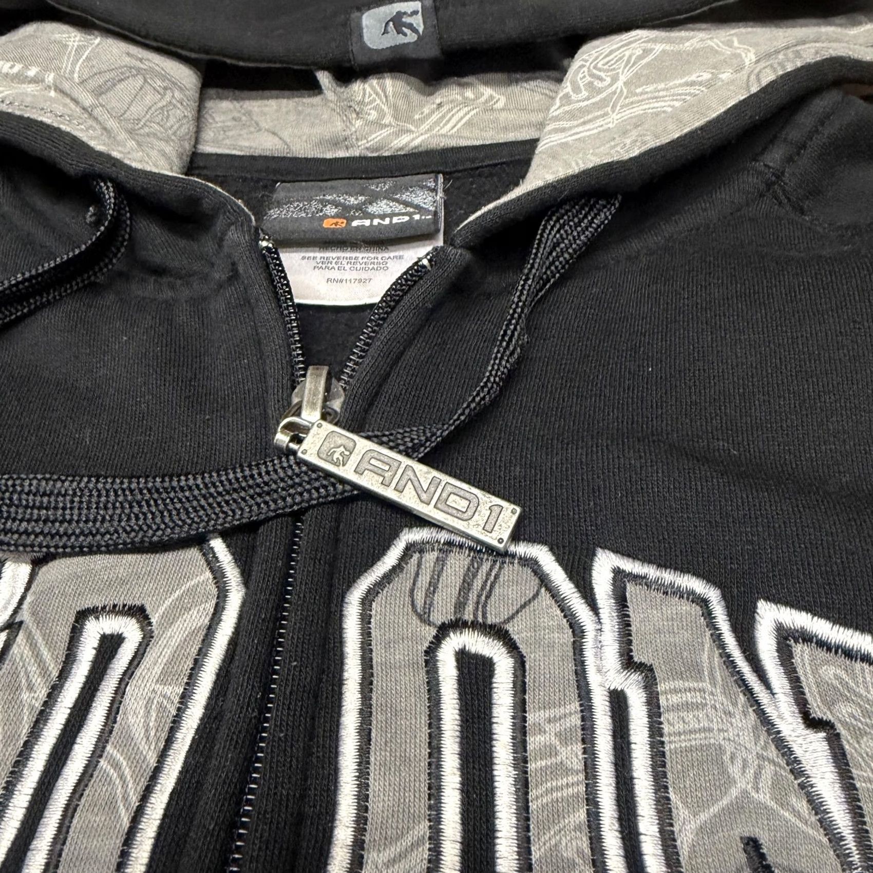 Vintage AND1 Hoodie Mens XL Black Full Zip Graphic Print Fleece Sweatshirt Size US XL / EU 56 / 4 - 4 Thumbnail