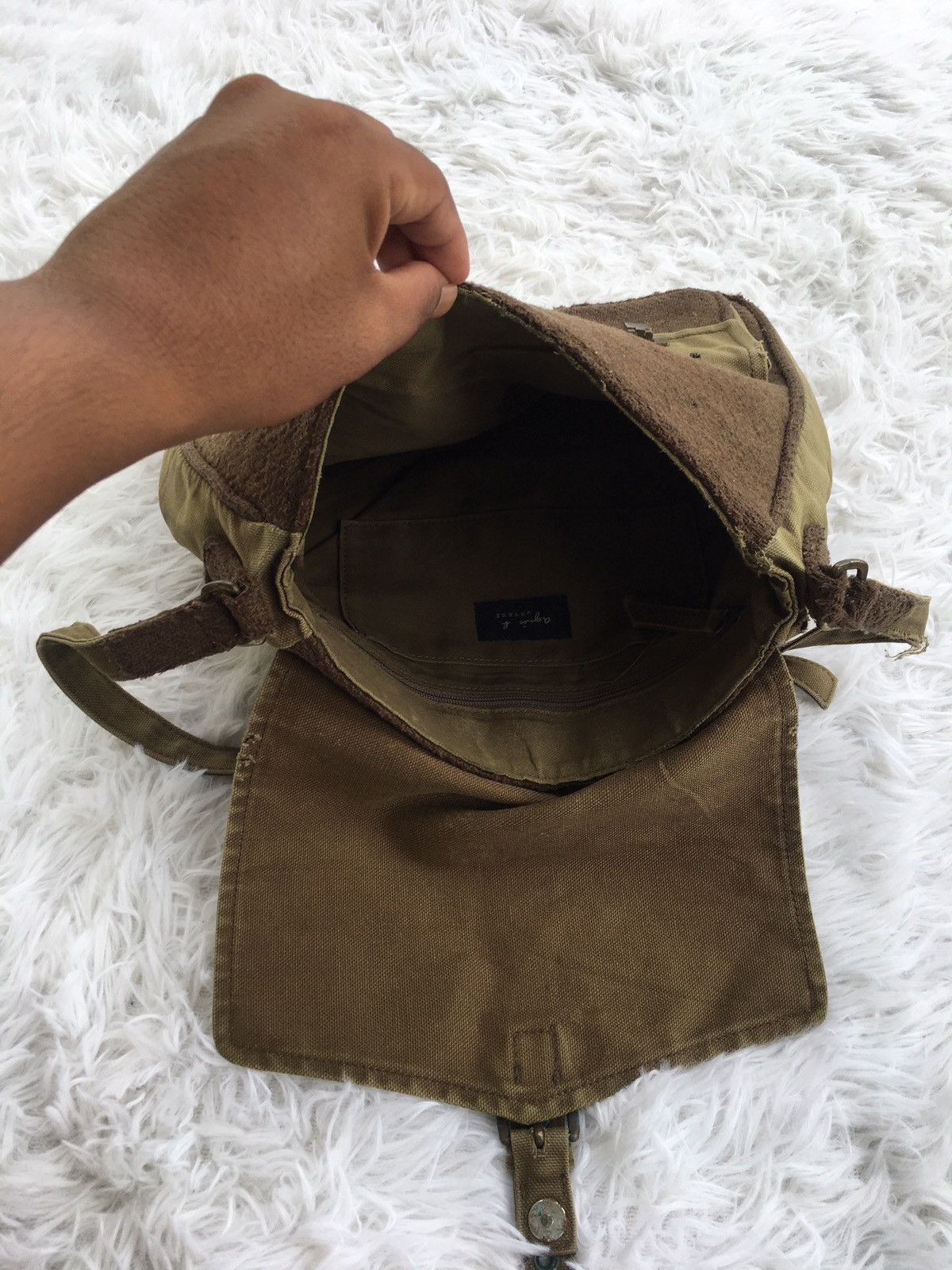 agnes b. Rare Vintage Agnes B. Sling Bag Size ONE SIZE - 12 Thumbnail