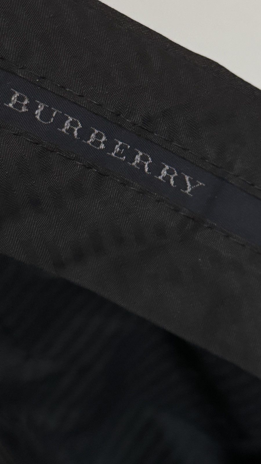 Burberry Burberry Wool Suit Size 42R - 9 Thumbnail