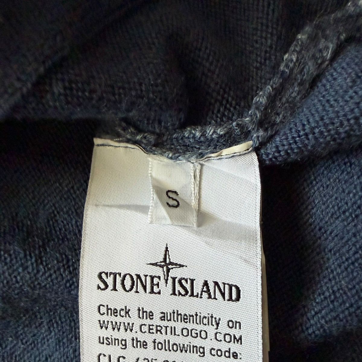 Stone Island Autumn / Winter 2017 Stone Island 100% wool zip-up sweater Size US S / EU 44-46 / 1 - 6 Thumbnail