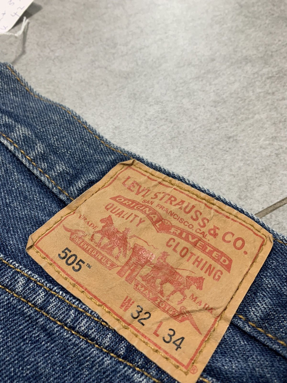 Levi's Vintage Clothing Y2k vintage 00s Blue Levi 505 straight wide leg Denim jeans Size US 30 / EU 46 - 5 Thumbnail