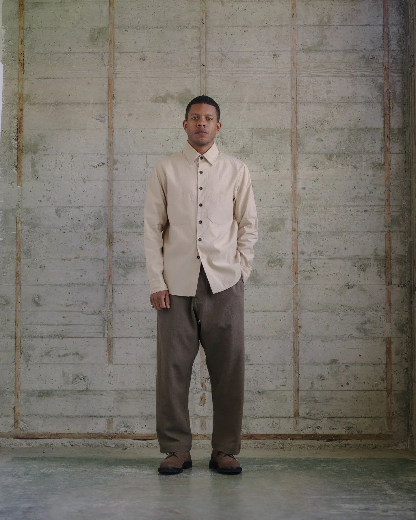 Evan Kinori Evan Kinori Two Pocket Shirt Paper/Cotton Broadcloth Beige Size US S / EU 44-46 / 1 - 9 Thumbnail
