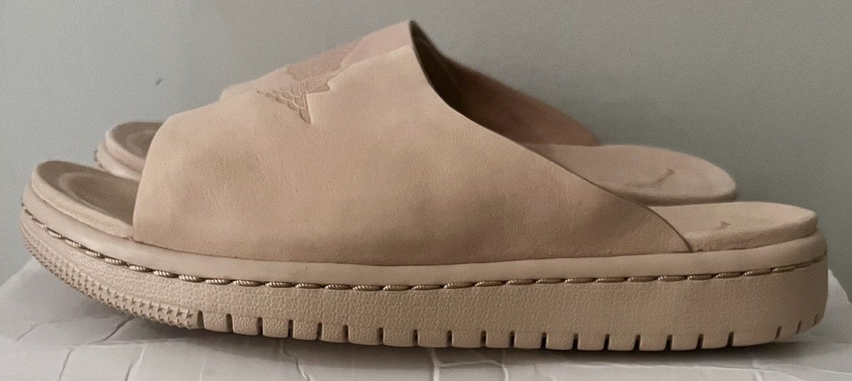 Jordan Brand × Nike Authentic WMNS Jordan Modero 1 slides sandals particle beige Size US 7 / IT 37 - 4 Thumbnail