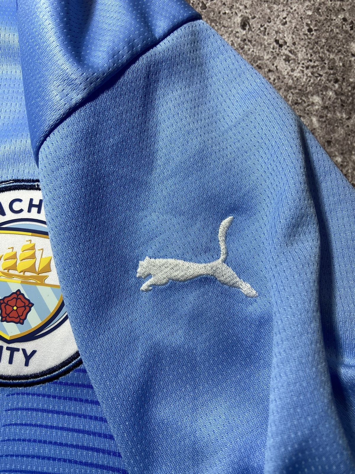 Puma Manchester City Vintage Puma Football Jersey Home T-shirt Size US XL / EU 56 / 4 - 8 Thumbnail