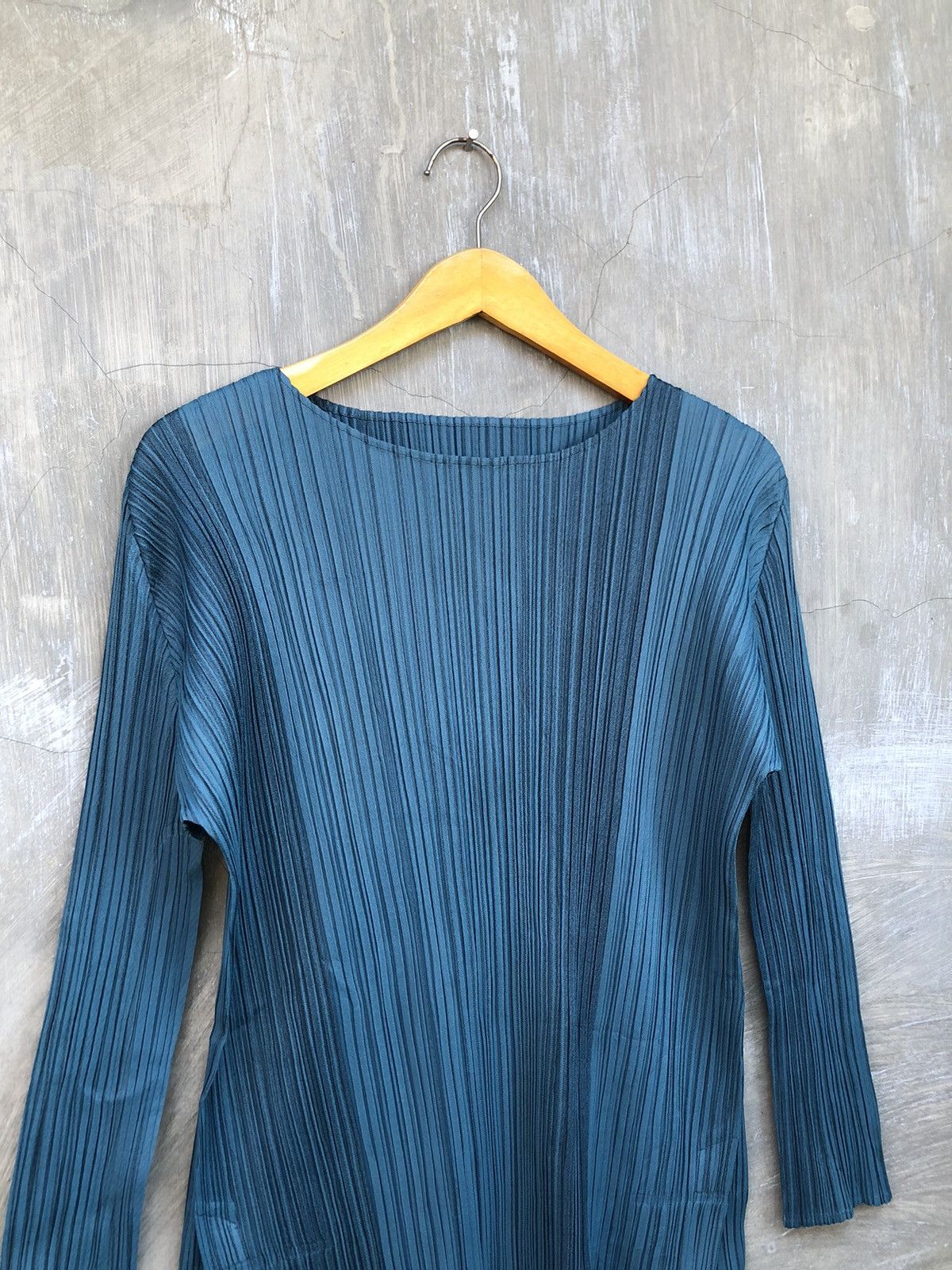 Issey Miyake × Japanese Brand × Pleats Please Issey Miyake Issey Miyake Pleats Please Longsleeve Size L / US 10 / IT 46 - 2 Thumbnail