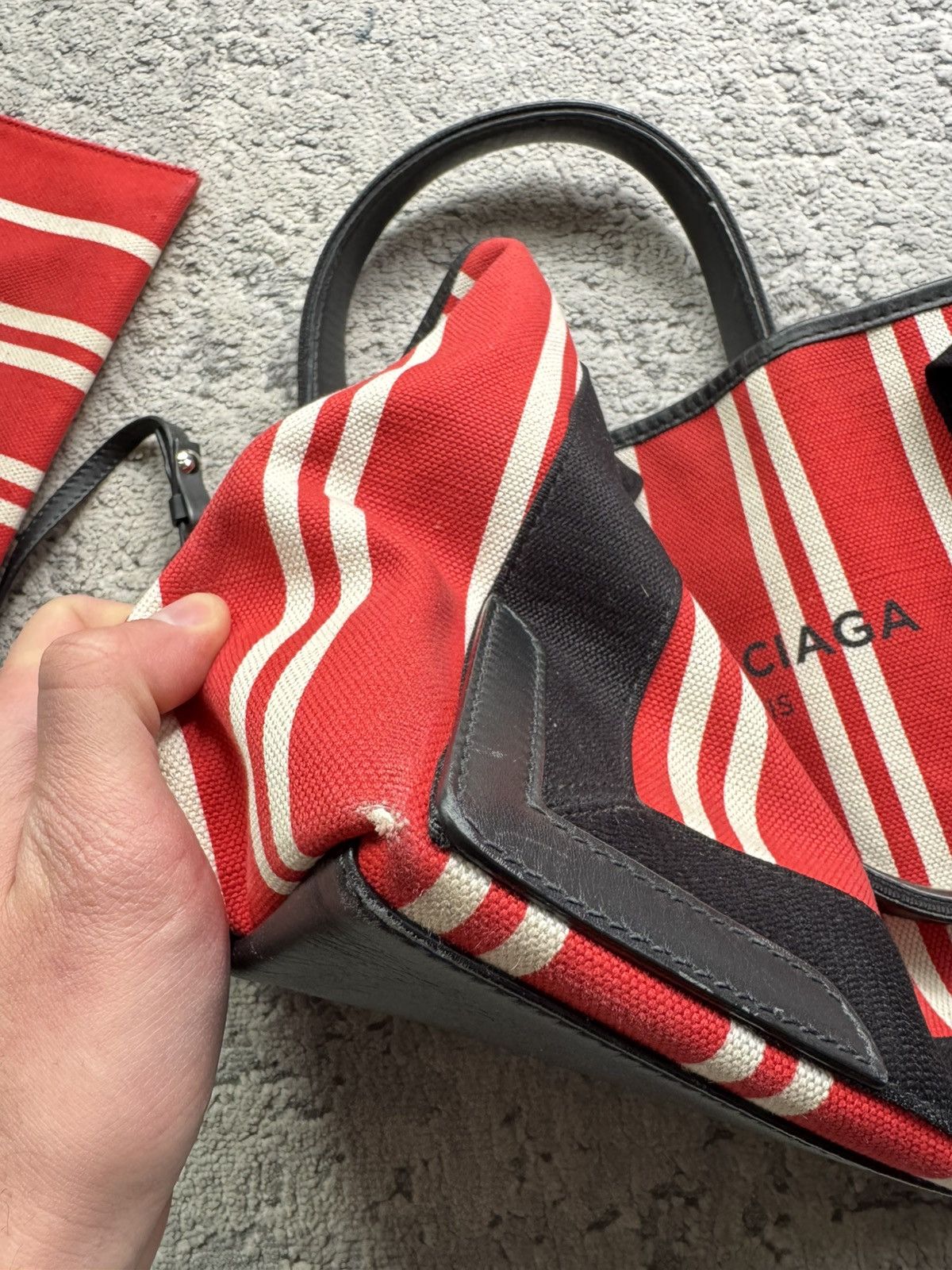 Balenciaga Balenciaga Navy Cabas Striped Tote Bag Size ONE SIZE - 4 Thumbnail