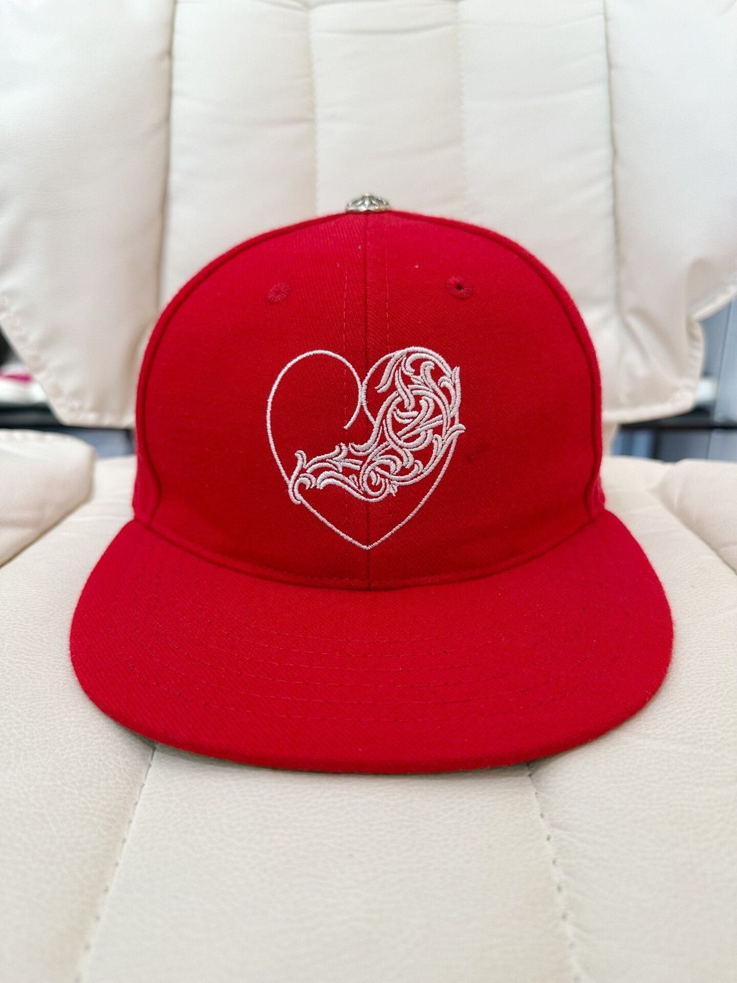 Chrome Hearts chrome hearts red heart embroidery baseball cap Size ONE SIZE - 1 Thumbnail