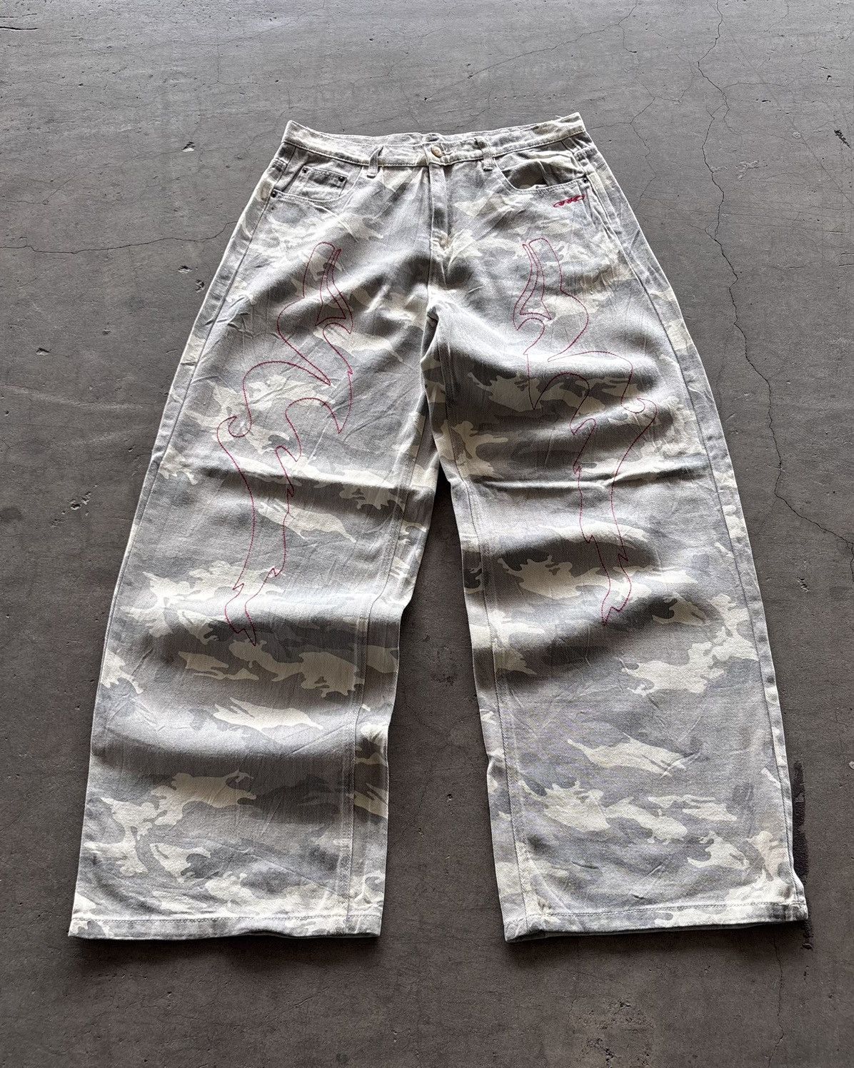 Tribal Streetwear GRKC Camo Tribal Super Baggy Jeans Size US 33 - 1 Thumbnail