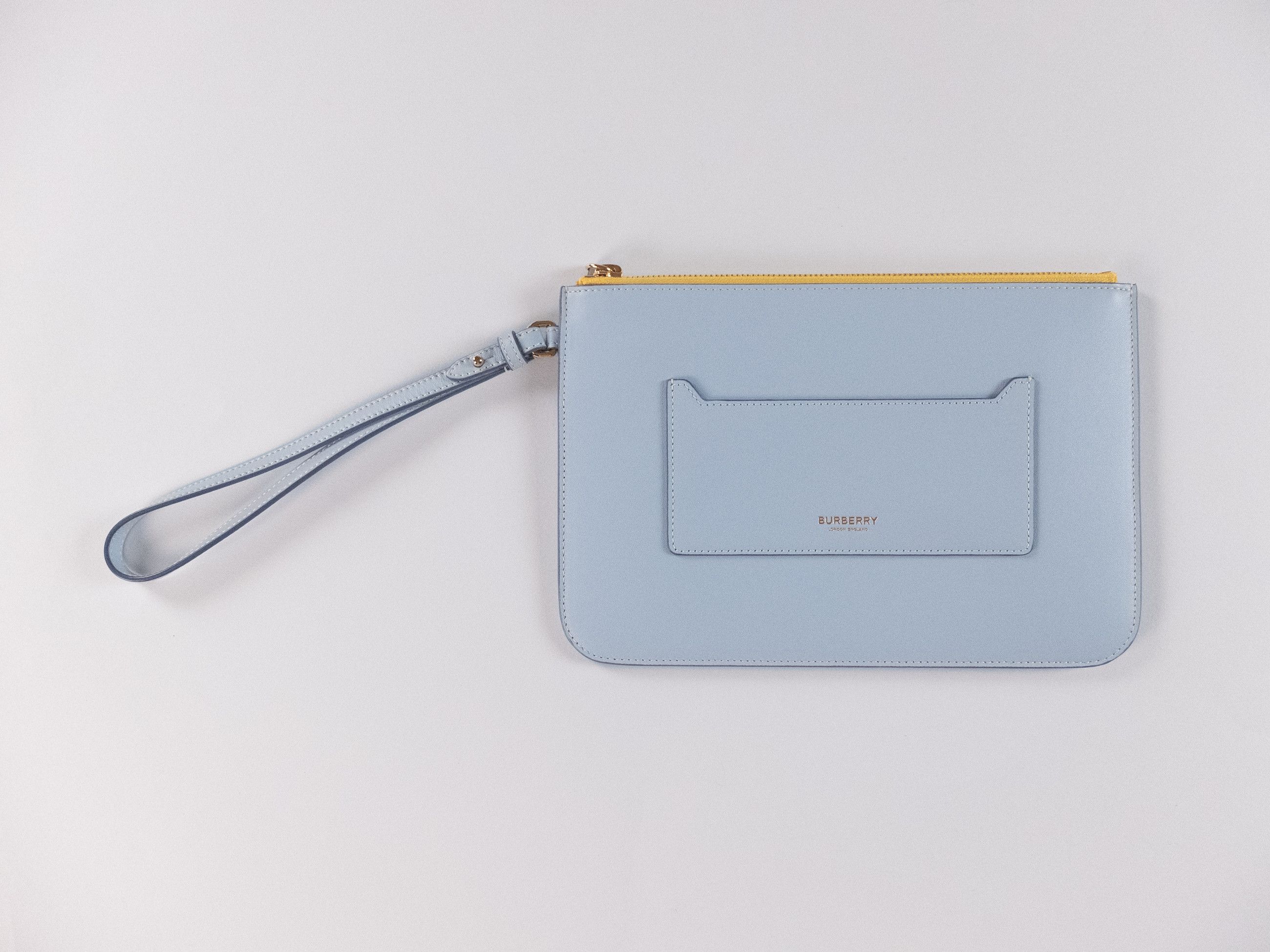 Burberry BURBERRY New Peyton light blue leather clutch bag pouch Size ONE SIZE - 2 Thumbnail
