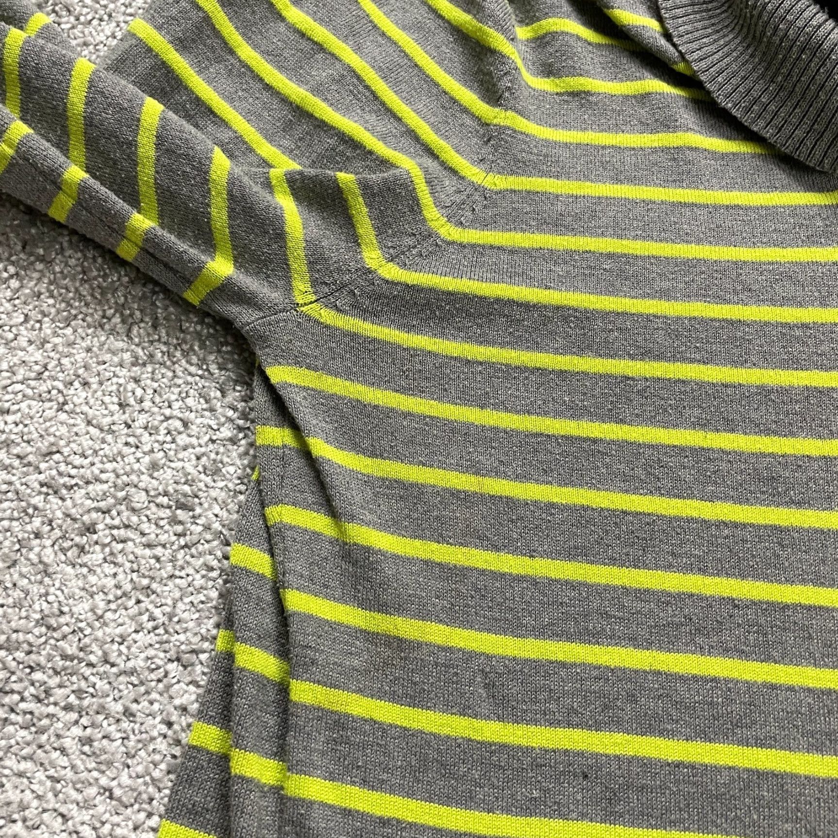 Vintage One A Sweater Womens Large Gray Yellow Striped Cowl Neck Knit Long Sleeve Pullover Casual Womens Size L / US 10 / IT 46 - 4 Thumbnail