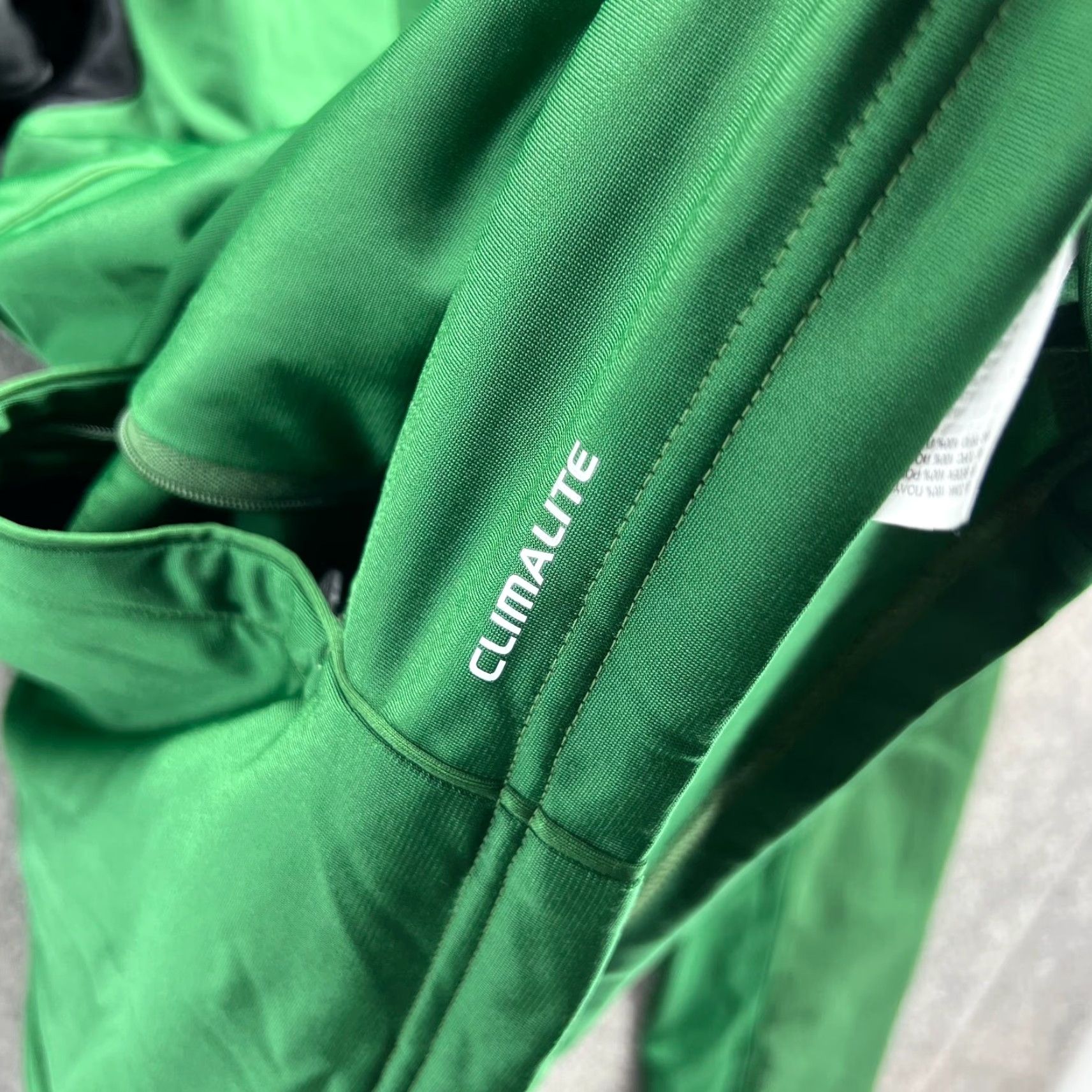 Adidas VINTAGE Adidas Jacket Men XL Green Yellow Track Portland Timbers 2010 RARE Soccer Bomber Jacke Size US XL / EU 56 / 4 - 6 Thumbnail