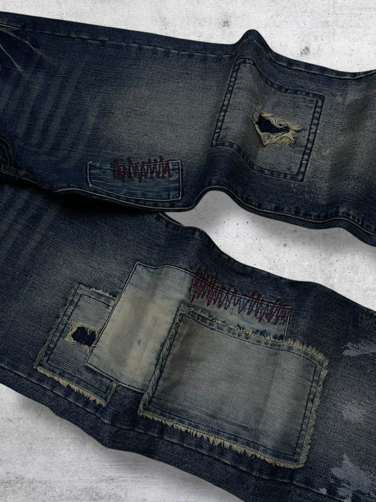 LOWBOX JAPAN LOWBOX DISTRESSED RIPPED PATCHWORK 90S JAPAN DESIGNER Size US 29 - 6 Thumbnail