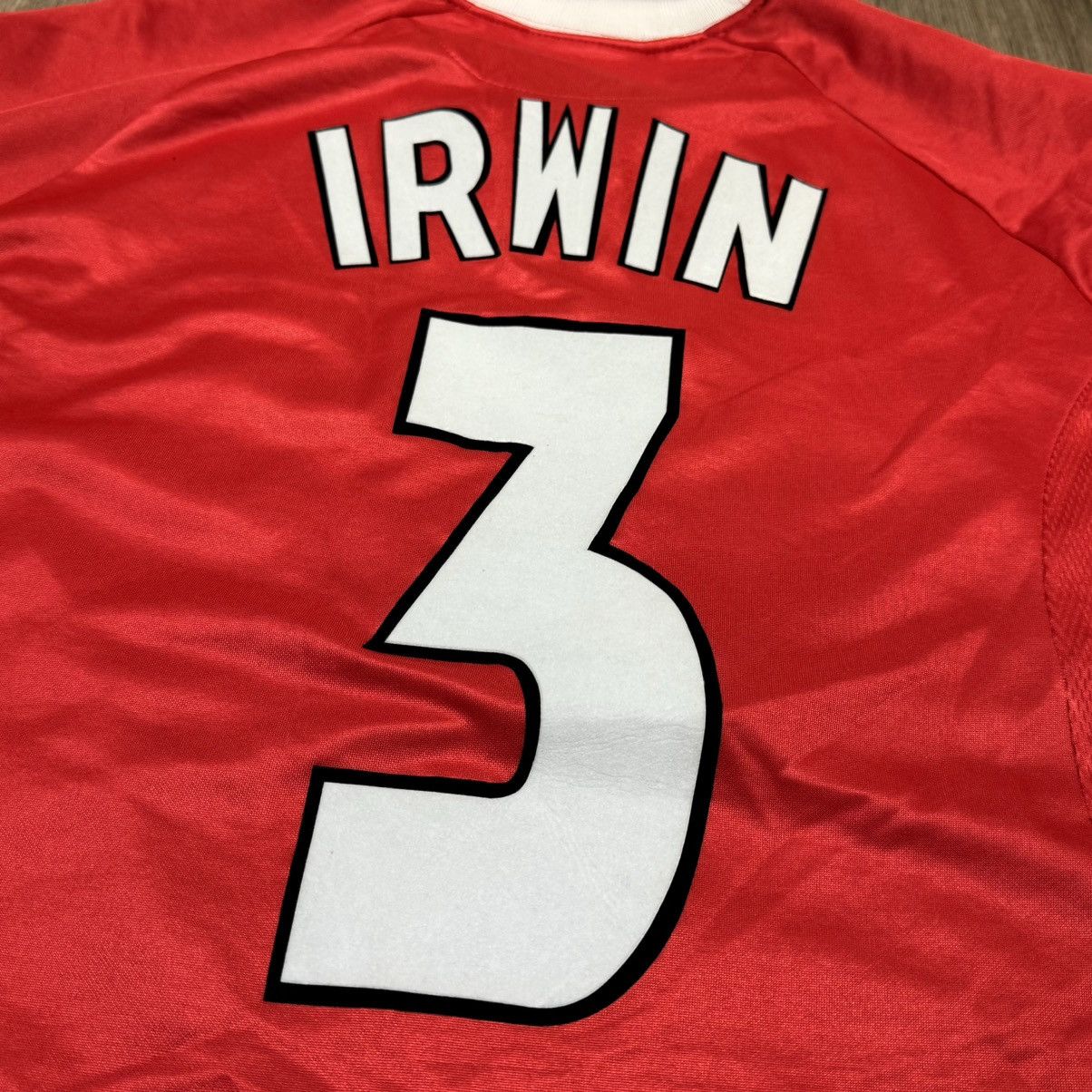 Umbro manchester united 98/99 champions league home shirt #3 Irwin Size US M / EU 48-50 / 2 - 9 Thumbnail