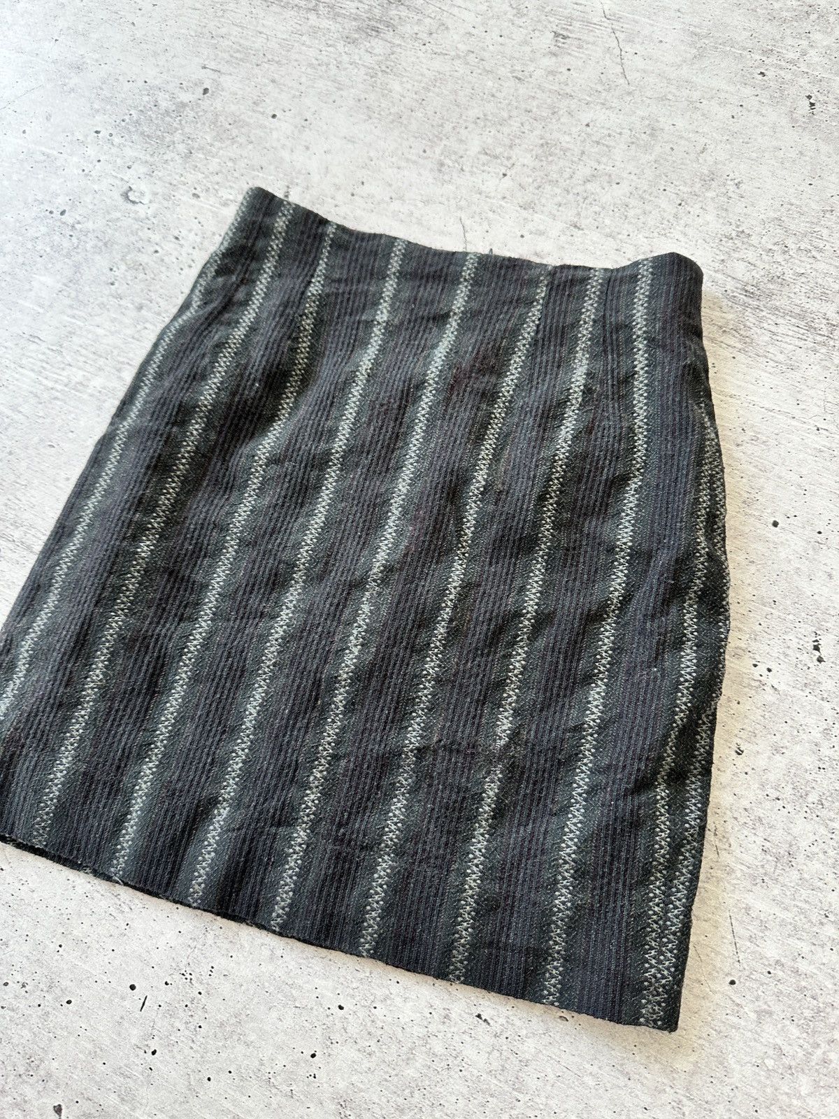 Kenzo × Vintage Vintage Kenzo Wool Mini Skirt Size 27" / US 4 / IT 40 - 3 Thumbnail