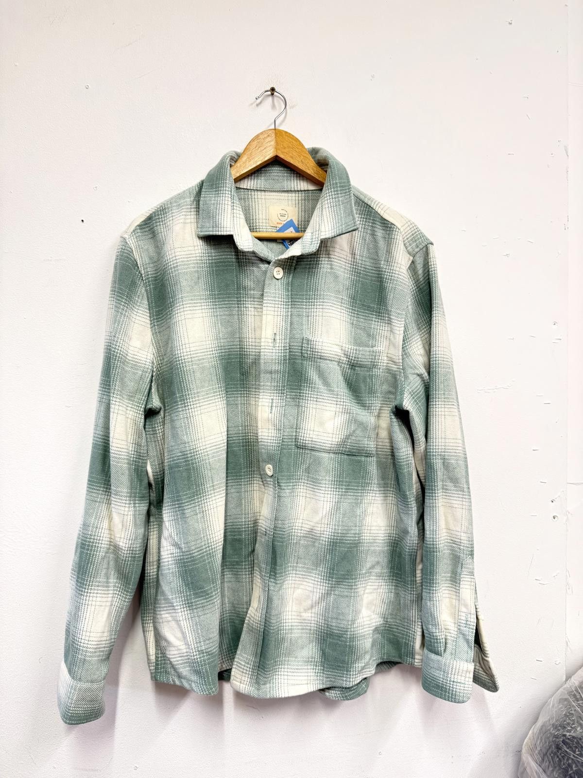 River Island River Island Green and White Checkered Long Sleeve Shirt Size US L / EU 52-54 / 3 - 1 Thumbnail