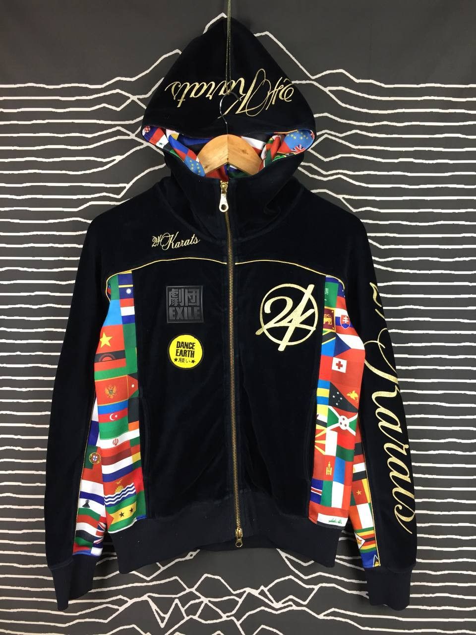 Japanese Brand 24 Karats Gold Diggers x Exile Tribe Velvet Hoodie Size 150 Size US S / EU 44-46 / 1 - 3 Thumbnail