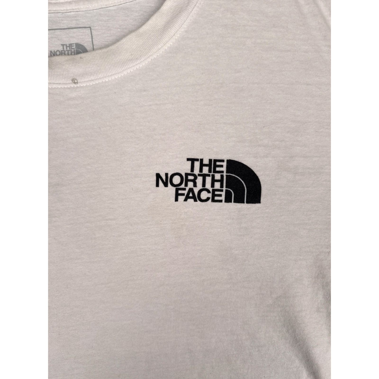 The North Face The North Face Shirt Mens Large White Long Sleeve Never Stop Exploring Tee Size US L / EU 52-54 / 3 - 6 Thumbnail