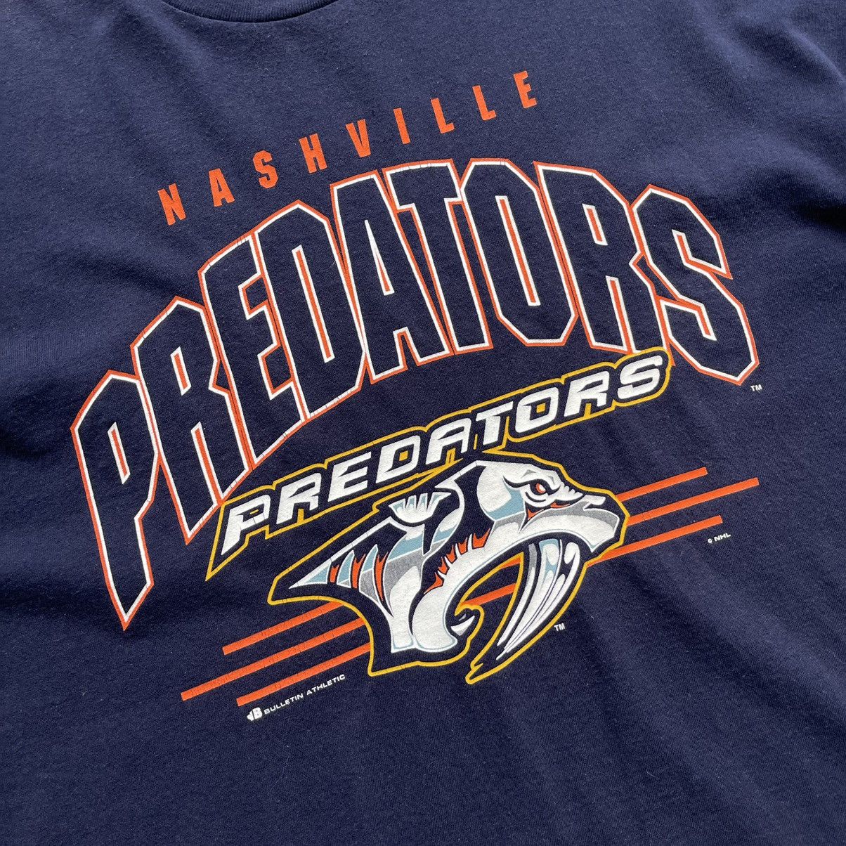 NHL × Vintage Bulletin Athletic Nashville Predators NHL Official T-Shirt Size US XL / EU 56 / 4 - 5 Thumbnail