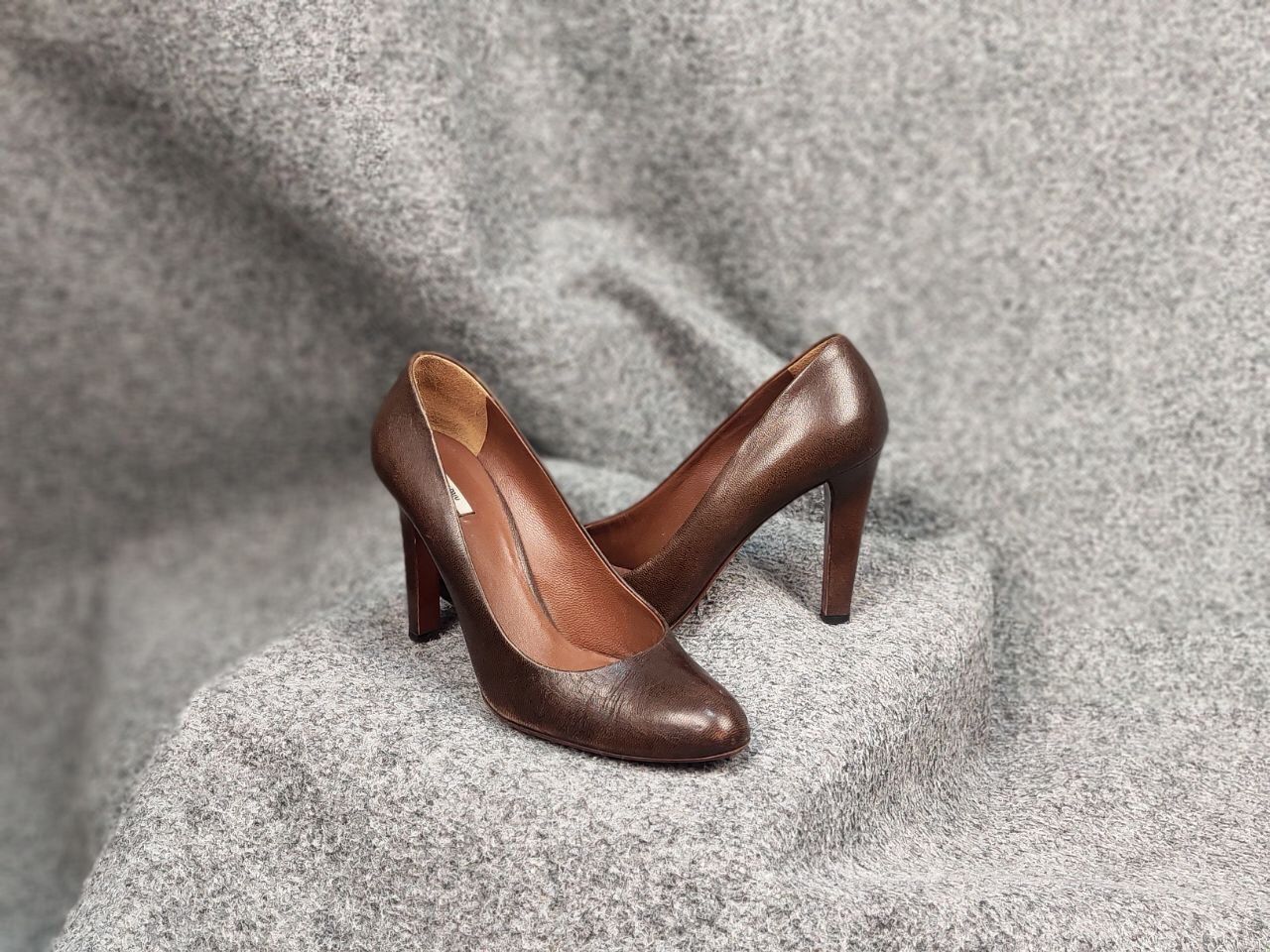Miu Miu Vintage Luxurious Miu Miu Design Leather Brown Retro Heels Size US 9 / IT 39 - 12 Thumbnail