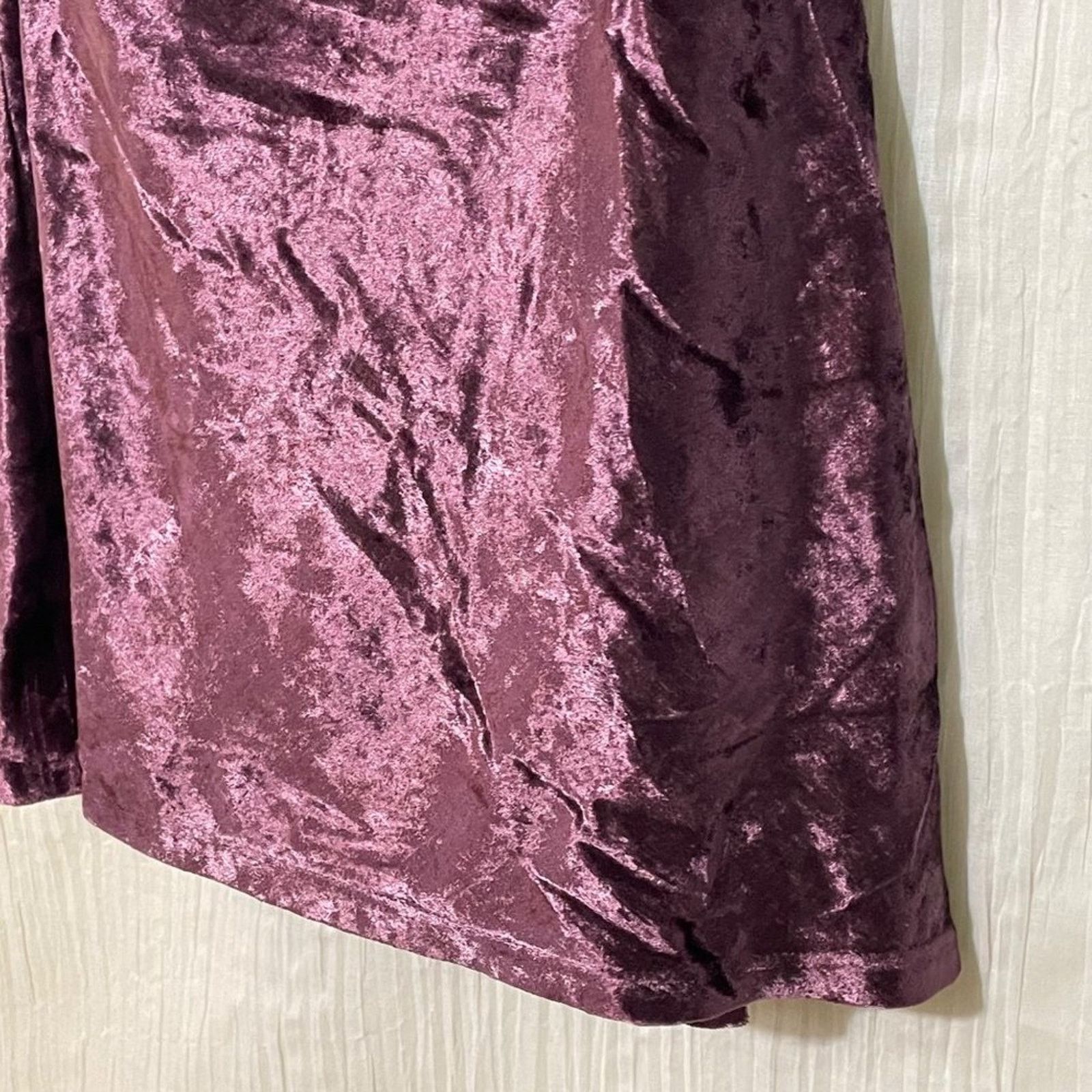 Free People Free People Intimates All Night Velvet Camisole Fig Jam XS Size XS / US 0-2 / IT 36-38 - 5 Thumbnail