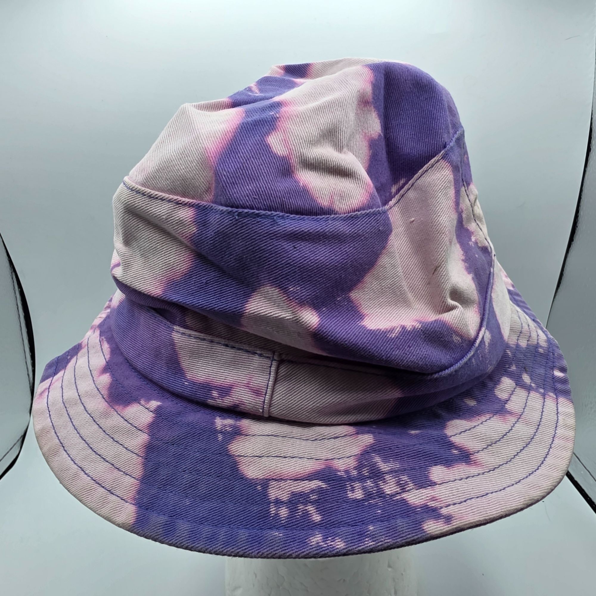 Adidas Adidas Reverse Dye Adults Purple Bucket Hat Casual Outdoors Size ONE SIZE - 3 Thumbnail