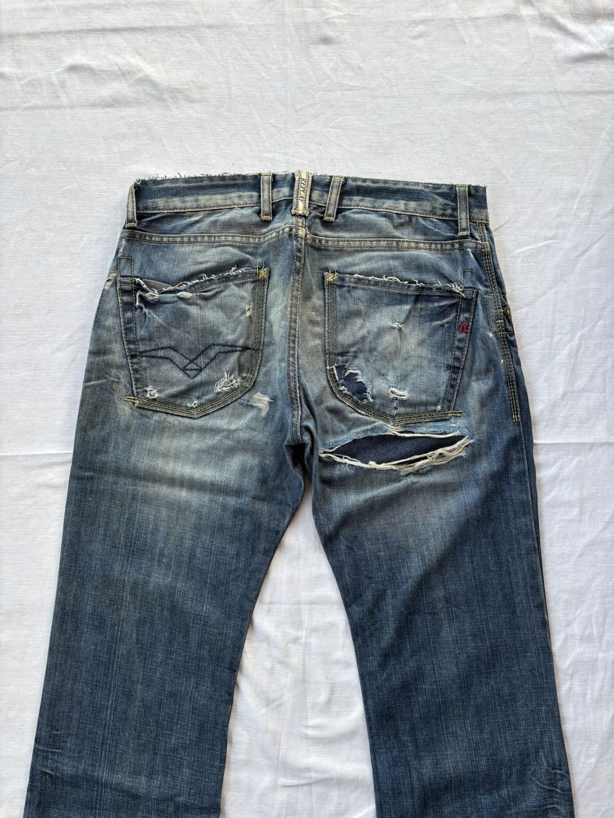 If Six Was Nine Flare Jeans Thrashed Distress REPLAY Bootcut Denim Jeans Size US 33 - 6 Thumbnail