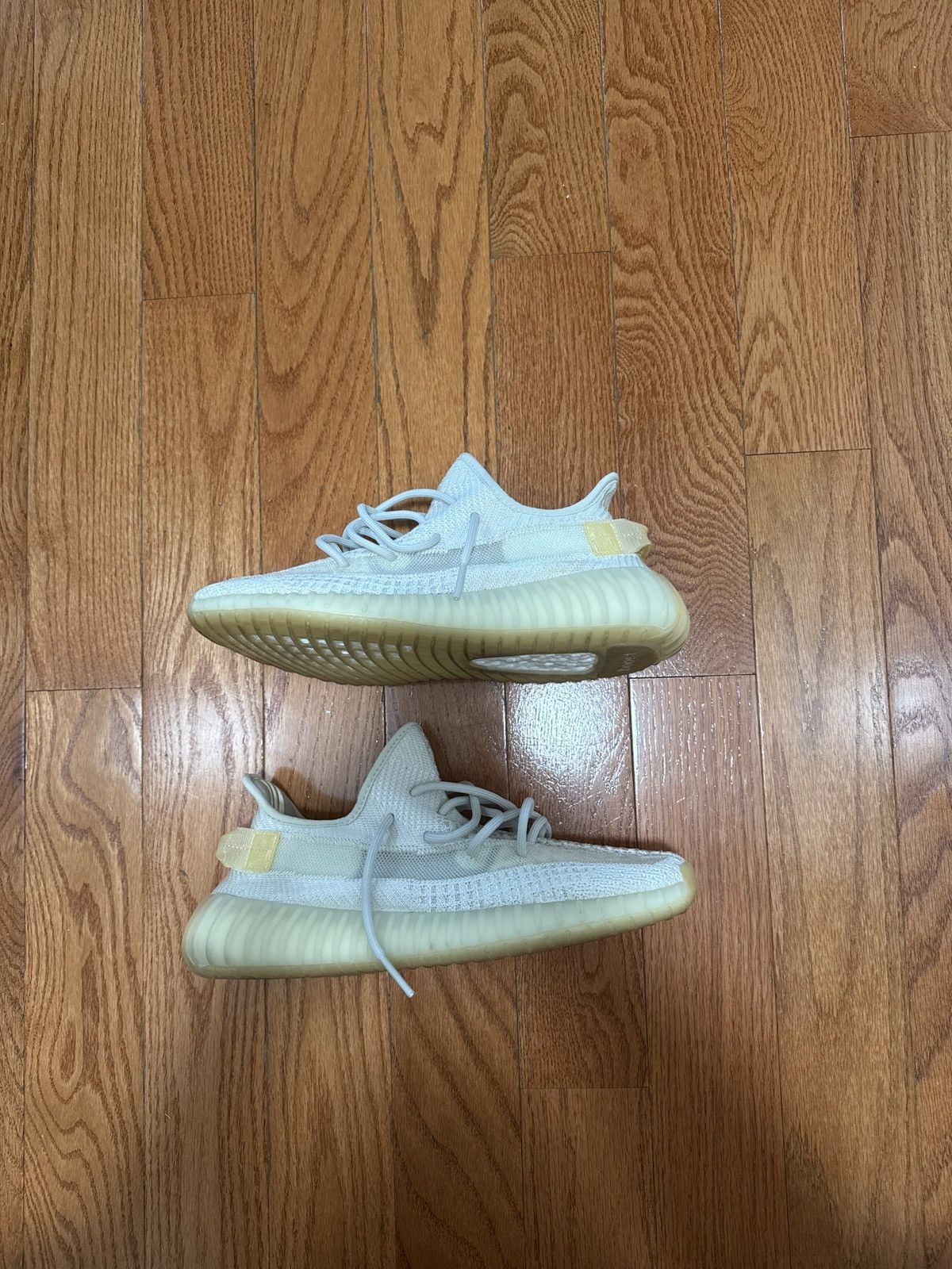 Adidas Yeezy 350 light Size US 10 / EU 43 - 2 Thumbnail