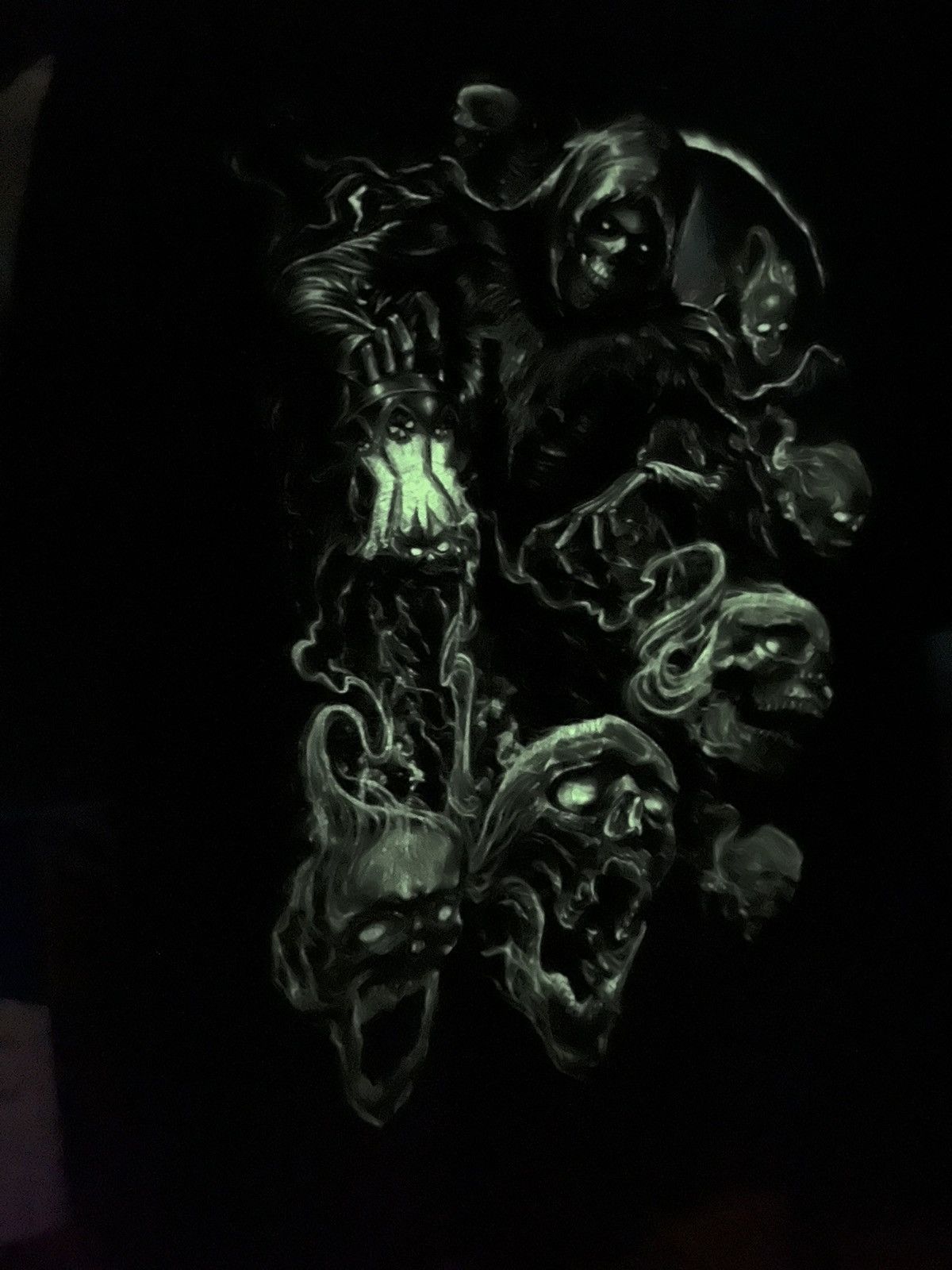 Affliction Crazy Y2k The Roxx Green Skulls Glow In the Dark Tee Shirt Size US XL / EU 56 / 4 - 12 Thumbnail