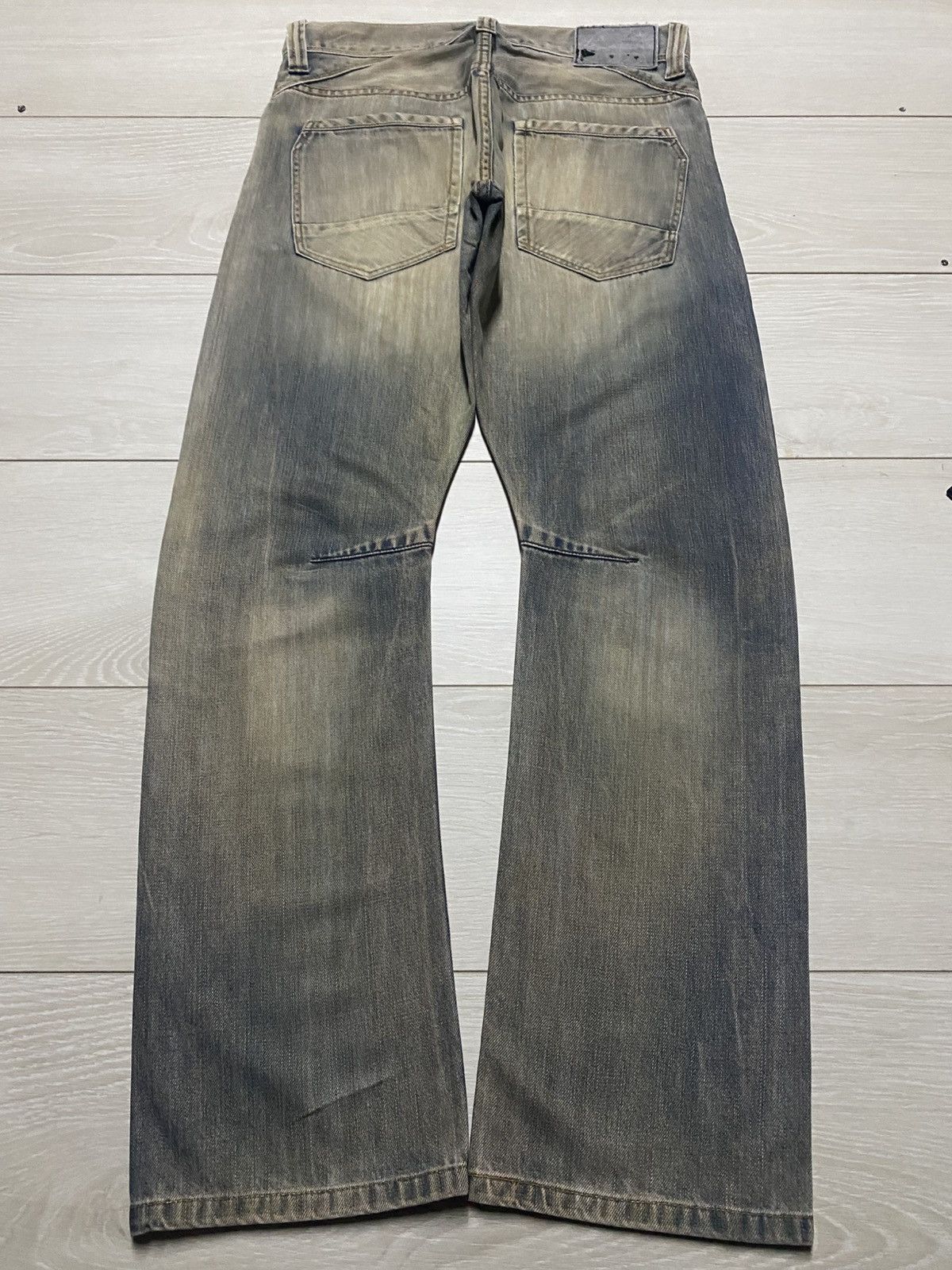 Hysteric Glamour Vintage Back Number Mud Wash Distressed Curve Leg Loose Jean Size US 32 / EU 48 - 2 Thumbnail