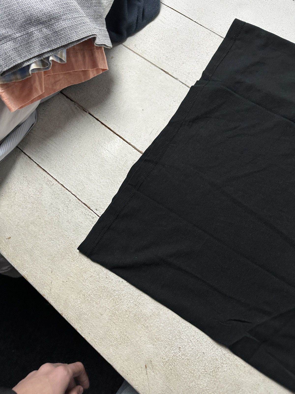 Hanes × Supreme 🚨 HANES SUPREME BLACK MAN SIZE S TEE WITH LOGO Size US S / EU 44-46 / 1 - 8 Thumbnail