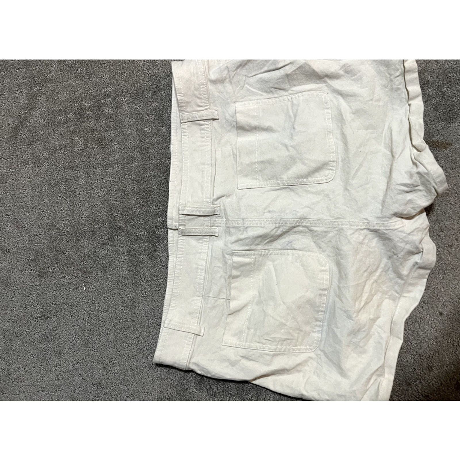 Vintage A New Day Shorts Womens Size 18 3.5" Inseam Ivory Pockets Casual Stretch Everyday Flat Front Size 40" / US 18 - 2 Thumbnail