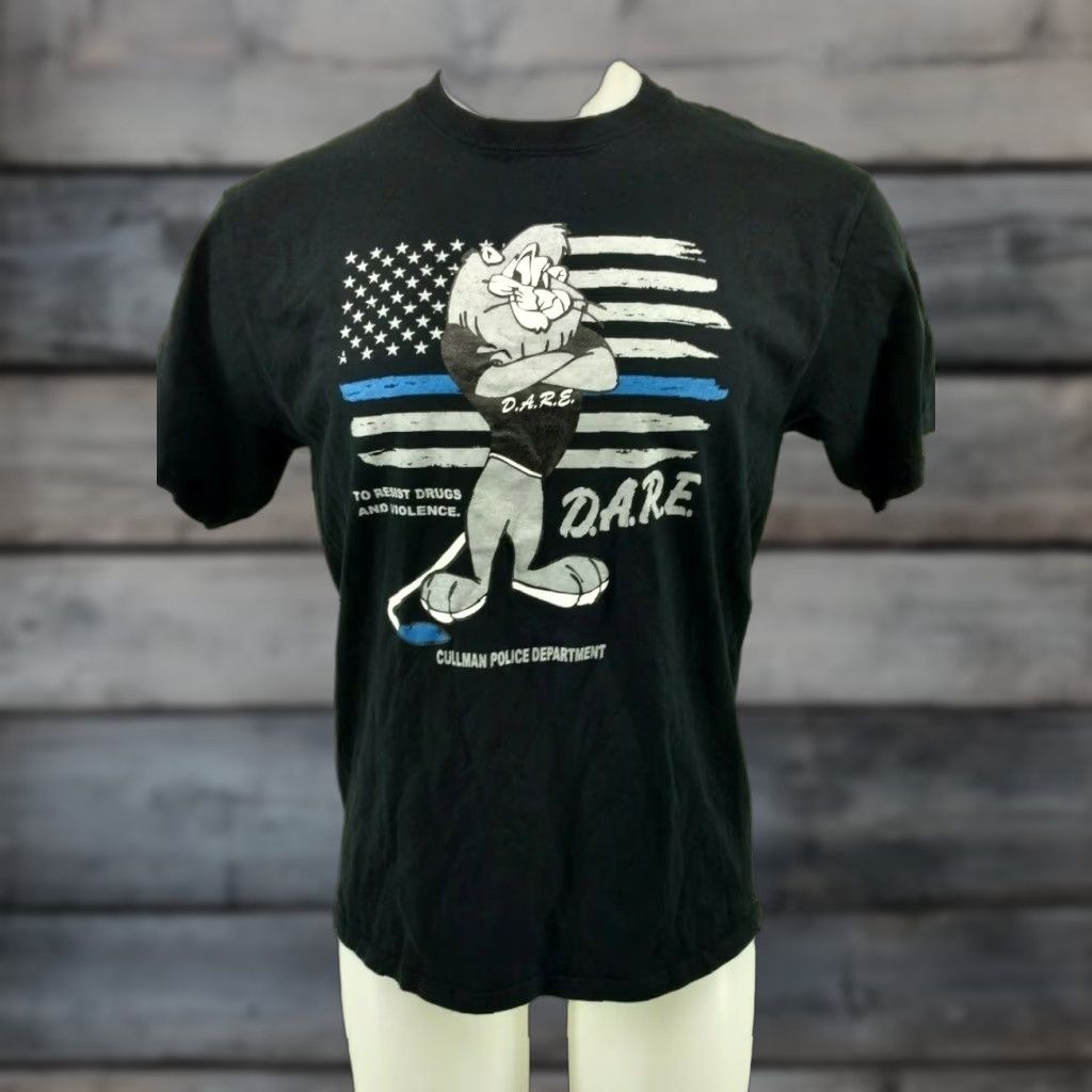 Port & Company DARE TO STAY OFF DRUGS LION Black T-Shirt Port & Company Mens Medium Graphic Tee Size US M / EU 48-50 / 2 - 1 Thumbnail
