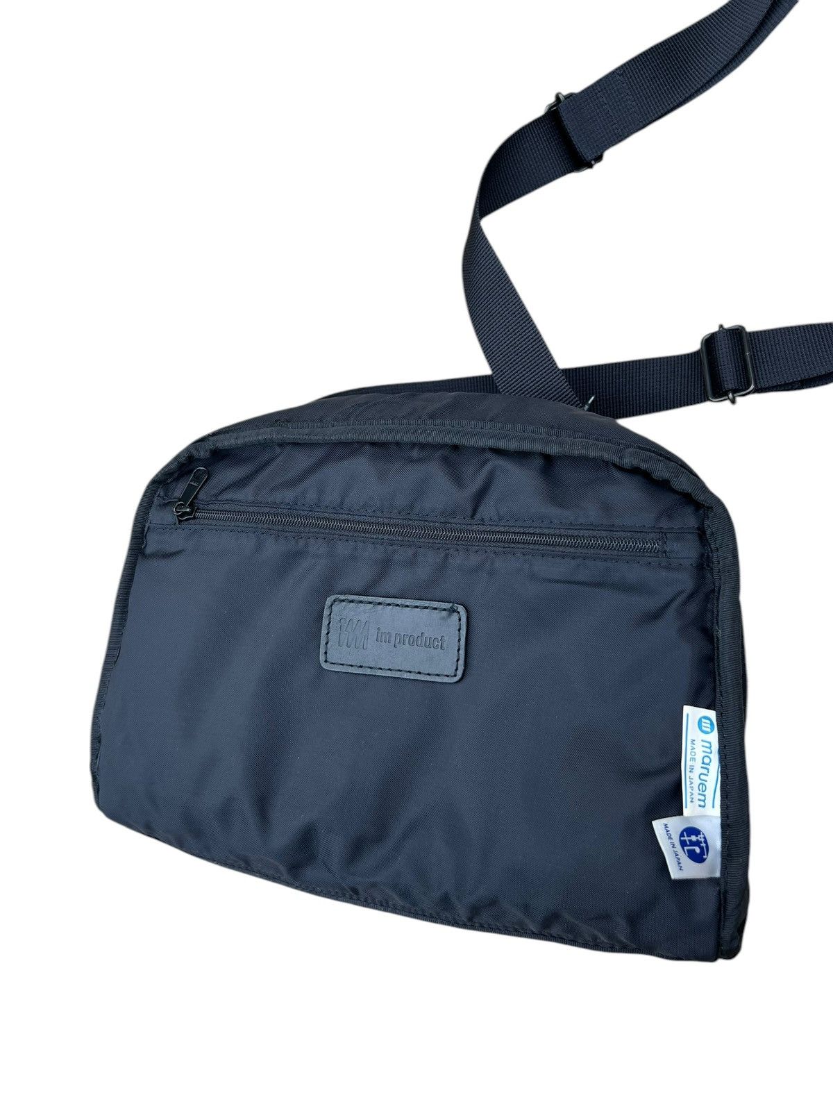 Issey Miyake Vintage Issey Miyake Fade Canvas Leather Sling Bag Size ONE SIZE - 23 Thumbnail