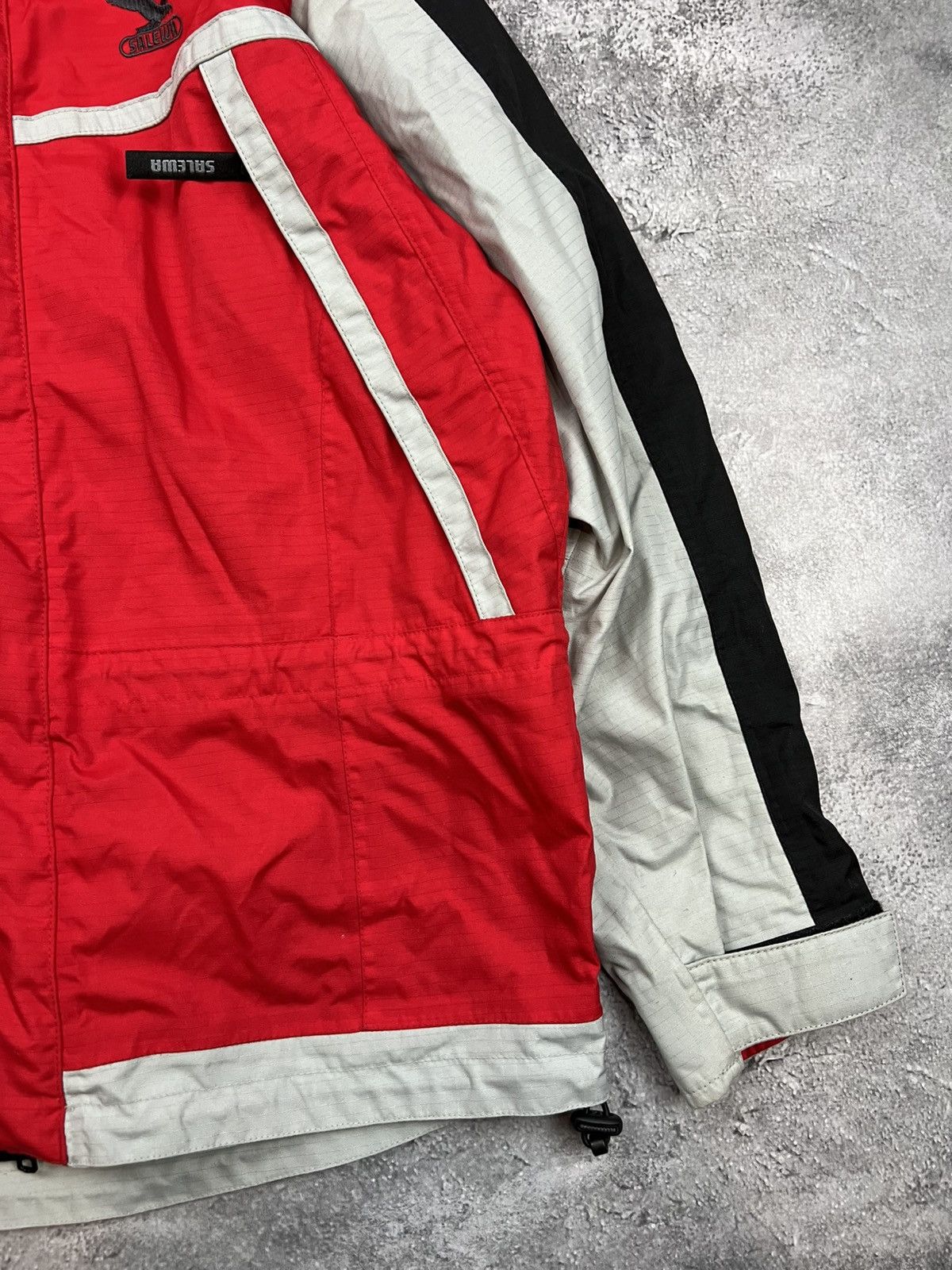 SALEWA Salewa Mens Red Jacket Gorpcore Size US S / EU 44-46 / 1 - 2 Thumbnail