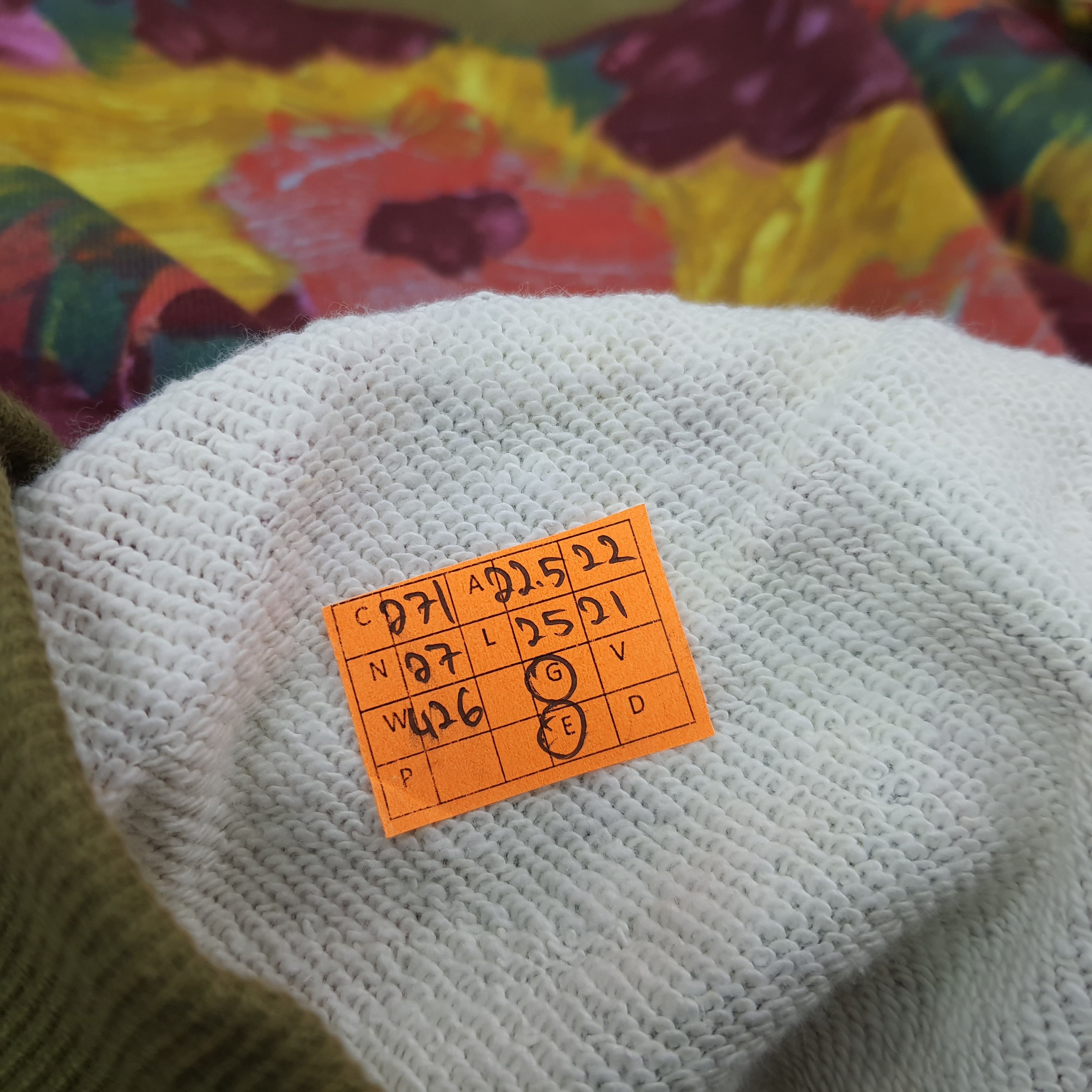 Vintage Vintage Flower Art Overprint Sweatshirt C271N27 Size US M / EU 48-50 / 2 - 5 Thumbnail
